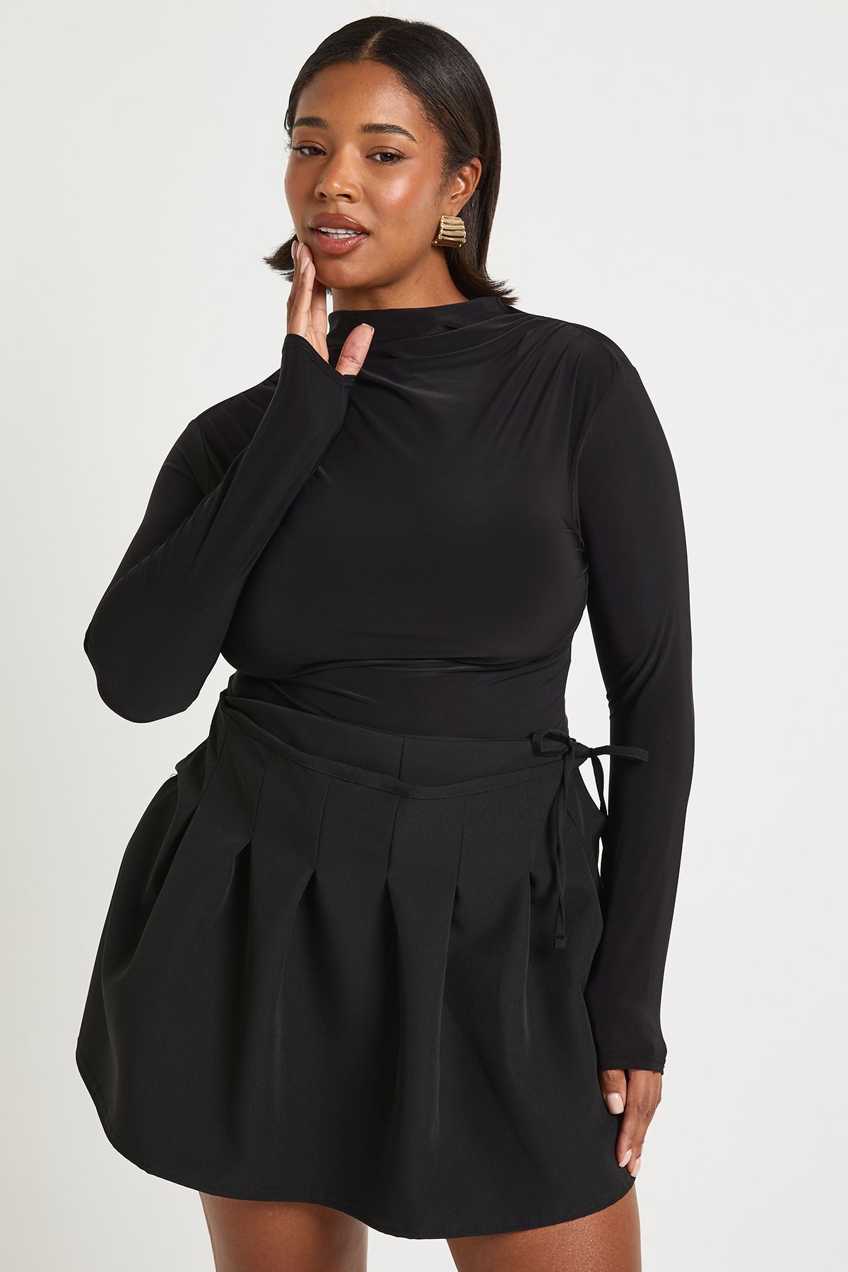 Plus Woven Pleated Wrap Skort - Image 3