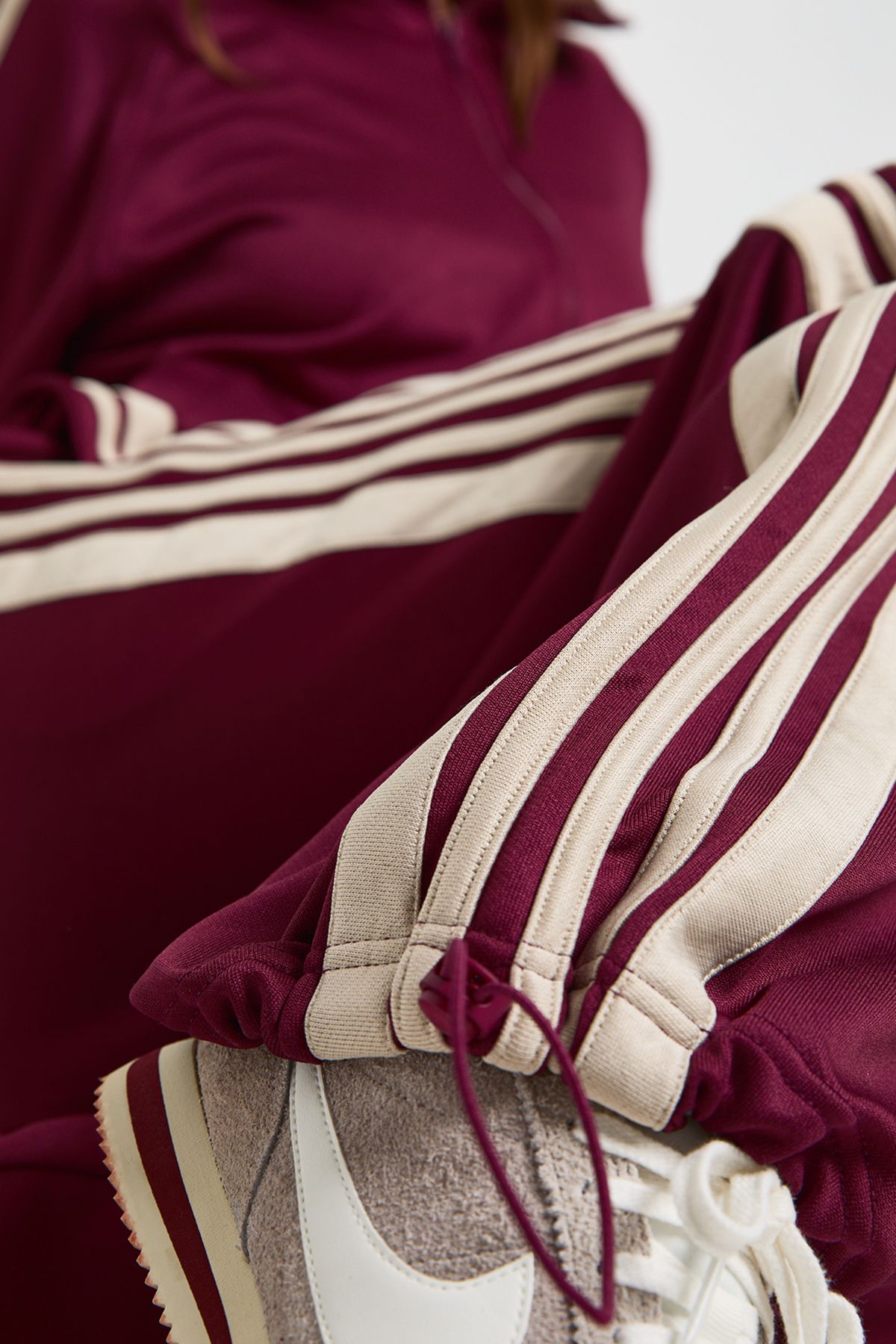 Side Stripe Adjustable Cuff Wide Leg Jogger - Image 5