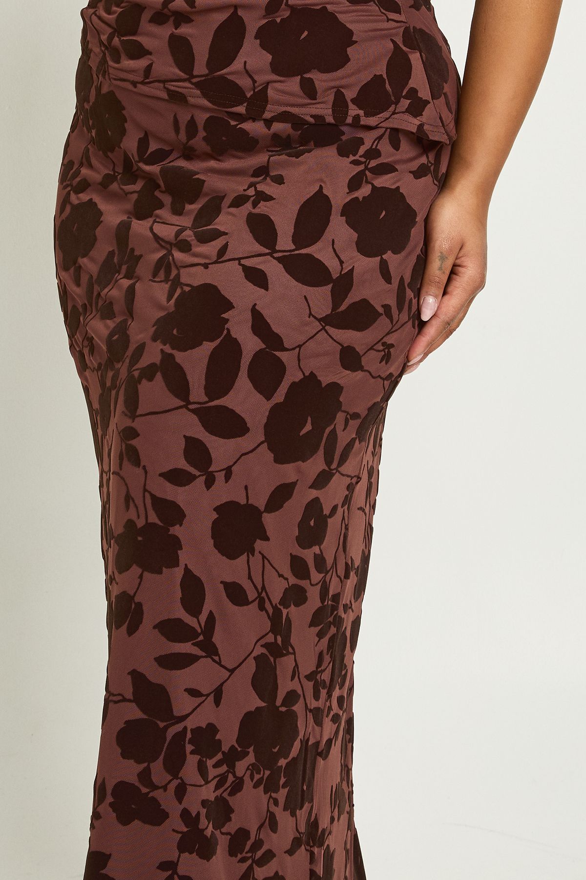 Plus Devore Maxi Skirt - Image 4