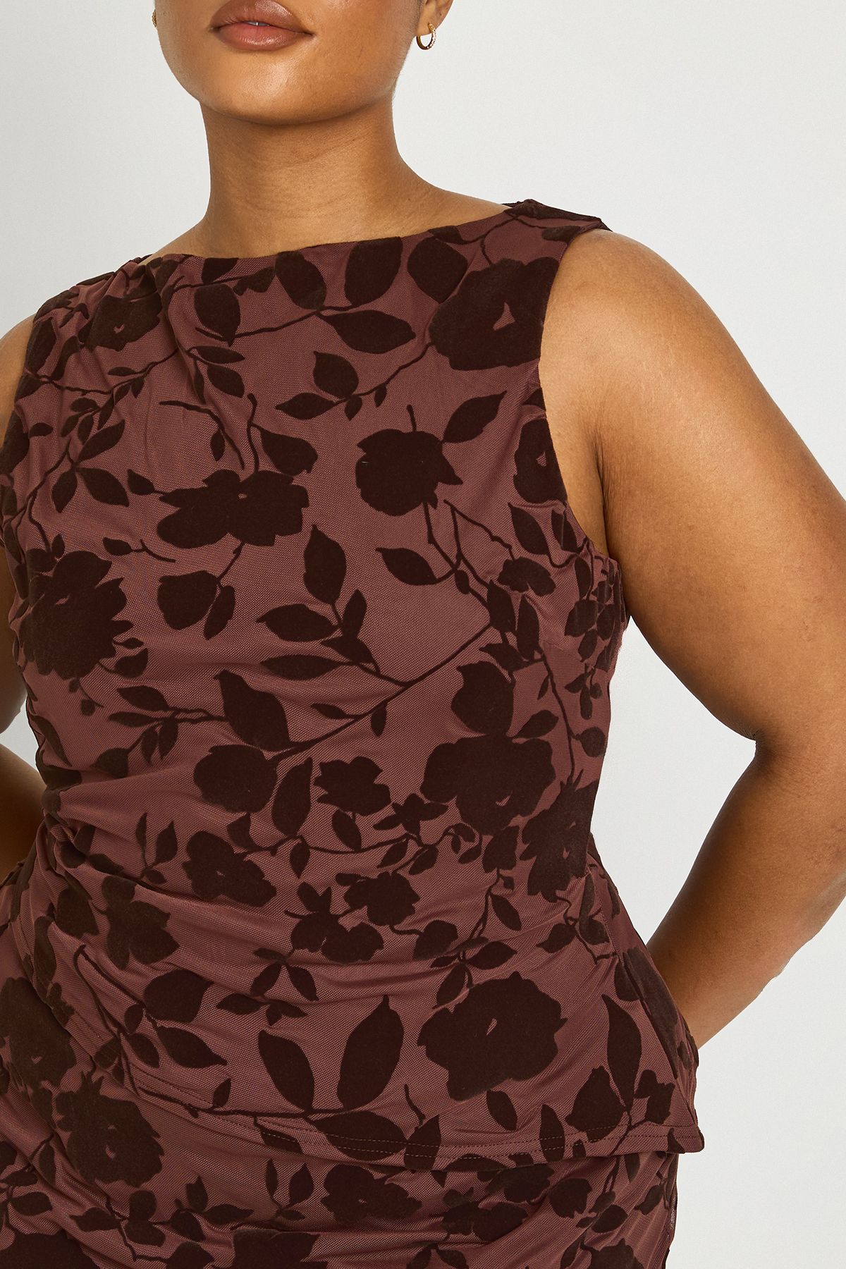 Plus Devore Sleeveless Top - Image 4