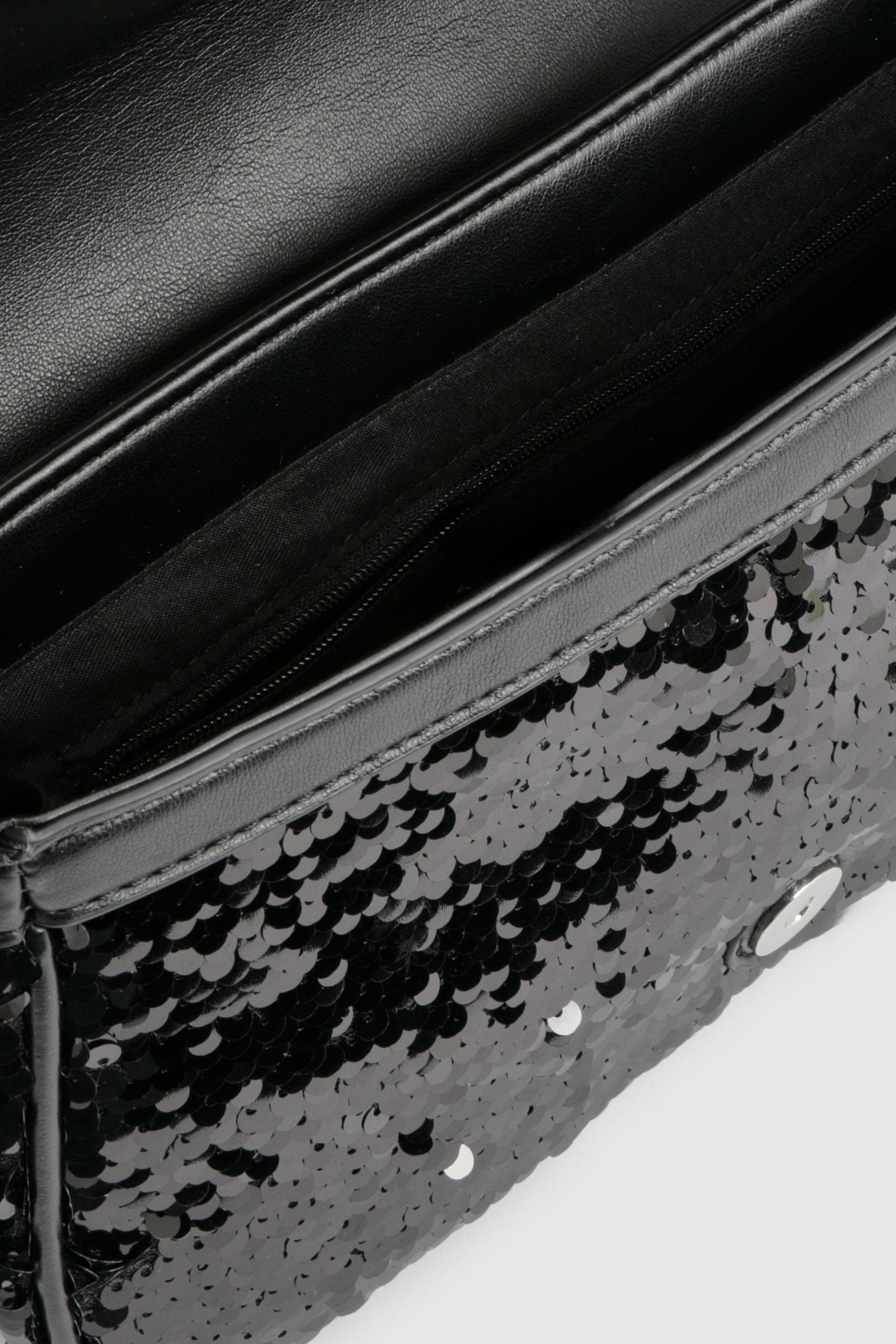 Black Sequin Buckle Shoulder Bag - Image 4