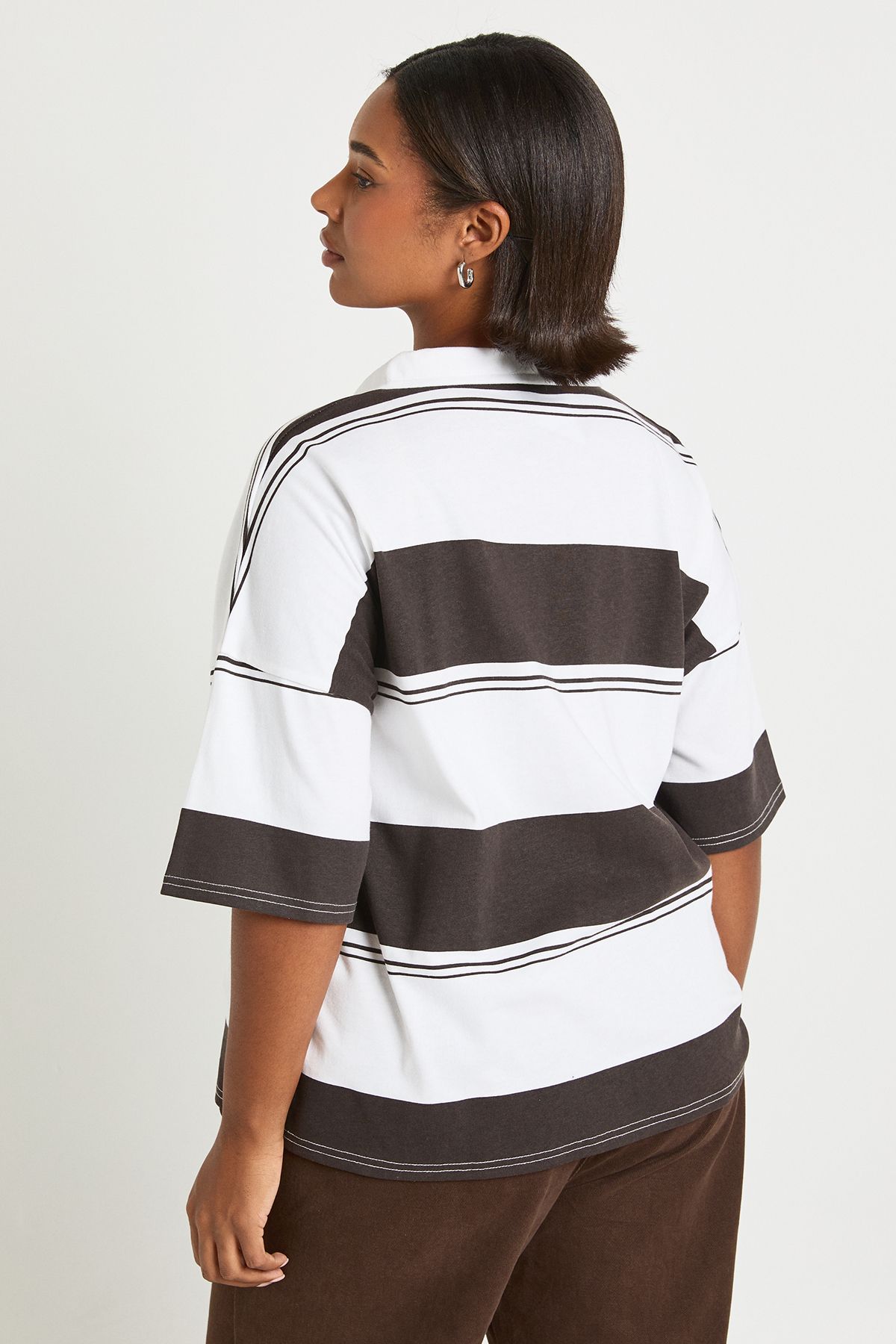 Plus Collared Stripe Oversized T-Shirt - Image 2