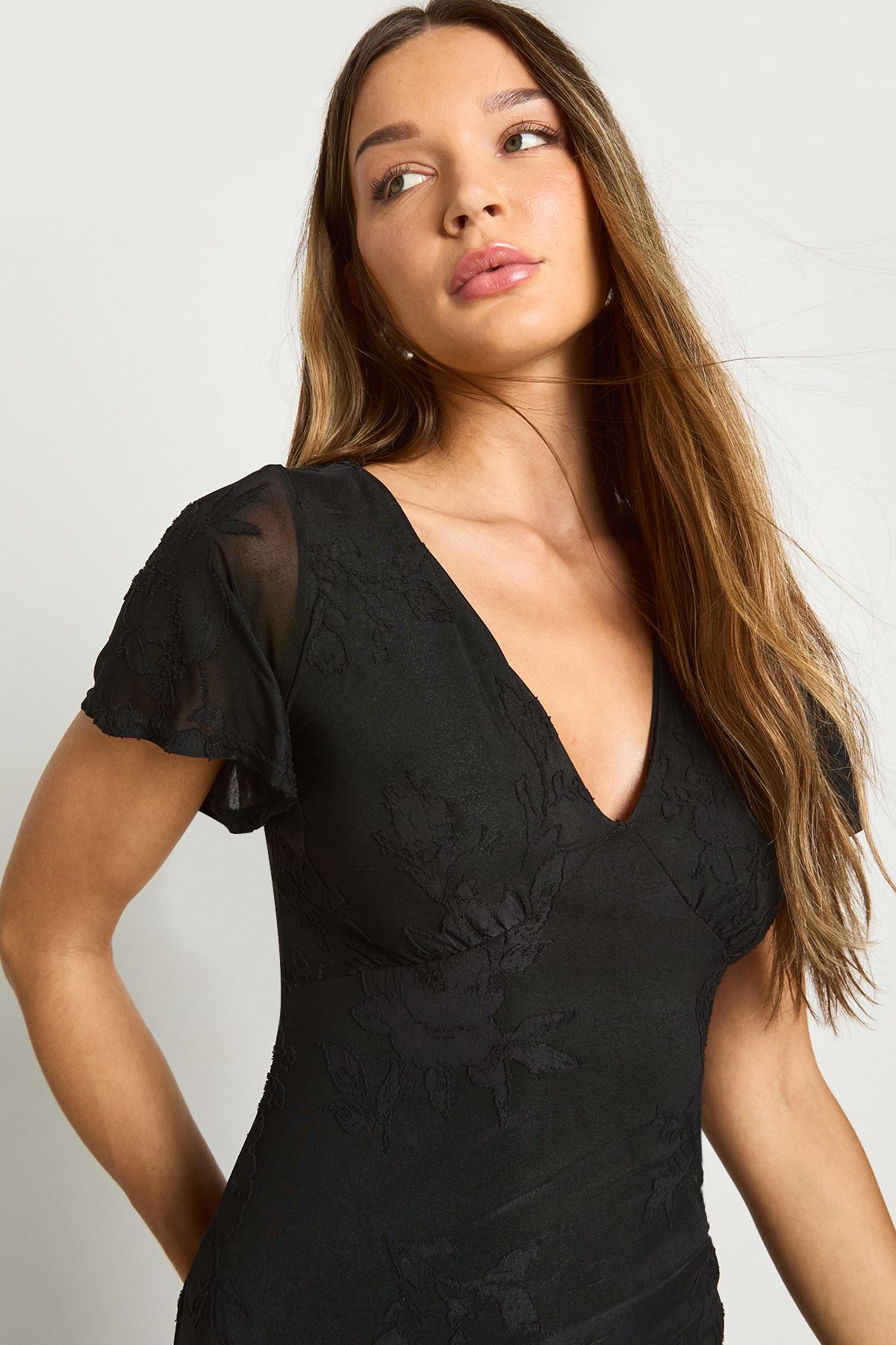 Burnout Floral Angel Sleeve Midaxi Dress - Image 4