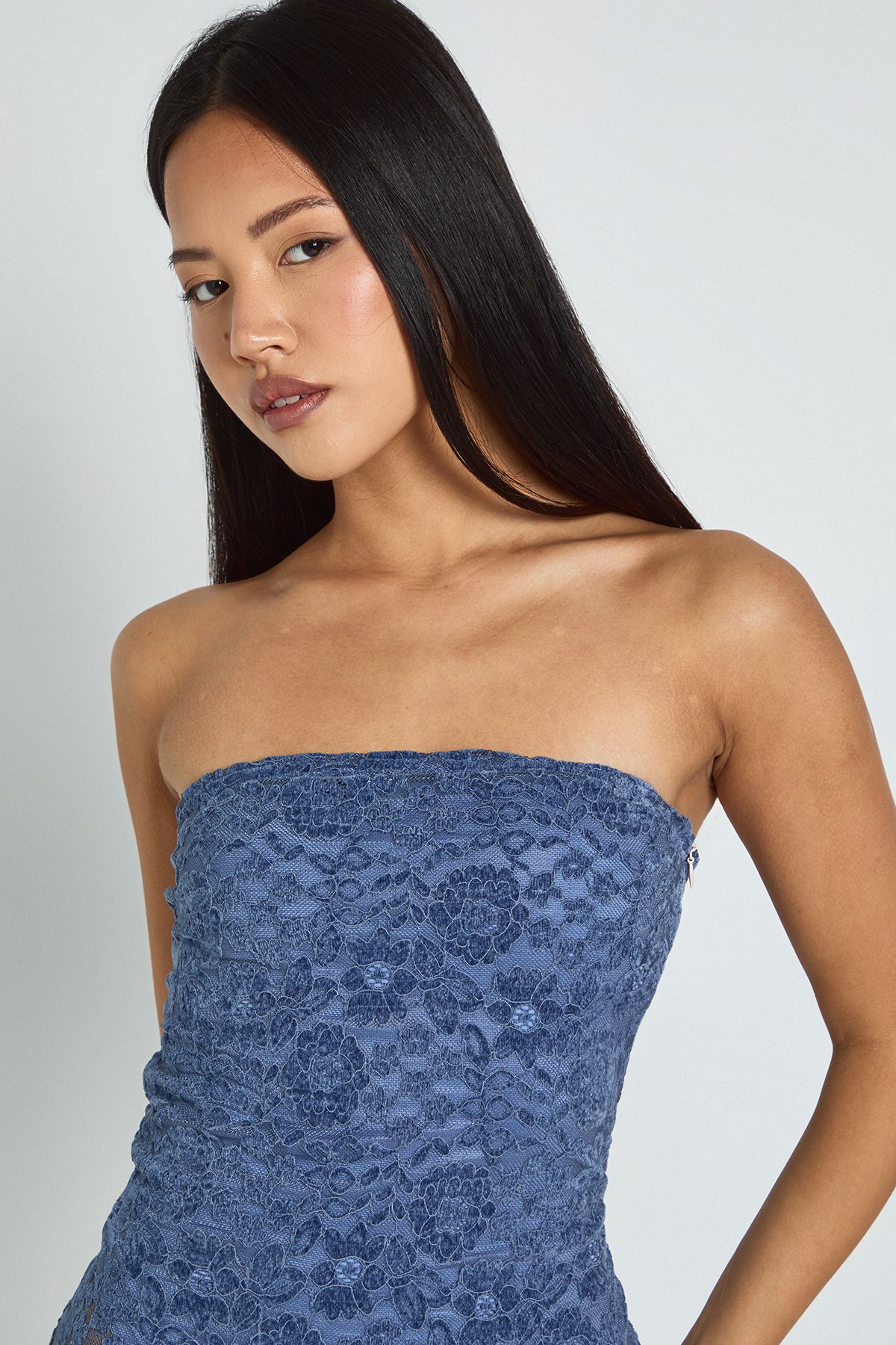 Petite Velvet Lace Bandeau Maxi Dress - Image 4