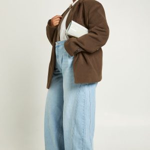 Plus Mid Waist Twisted Seam Barrel Leg Jean