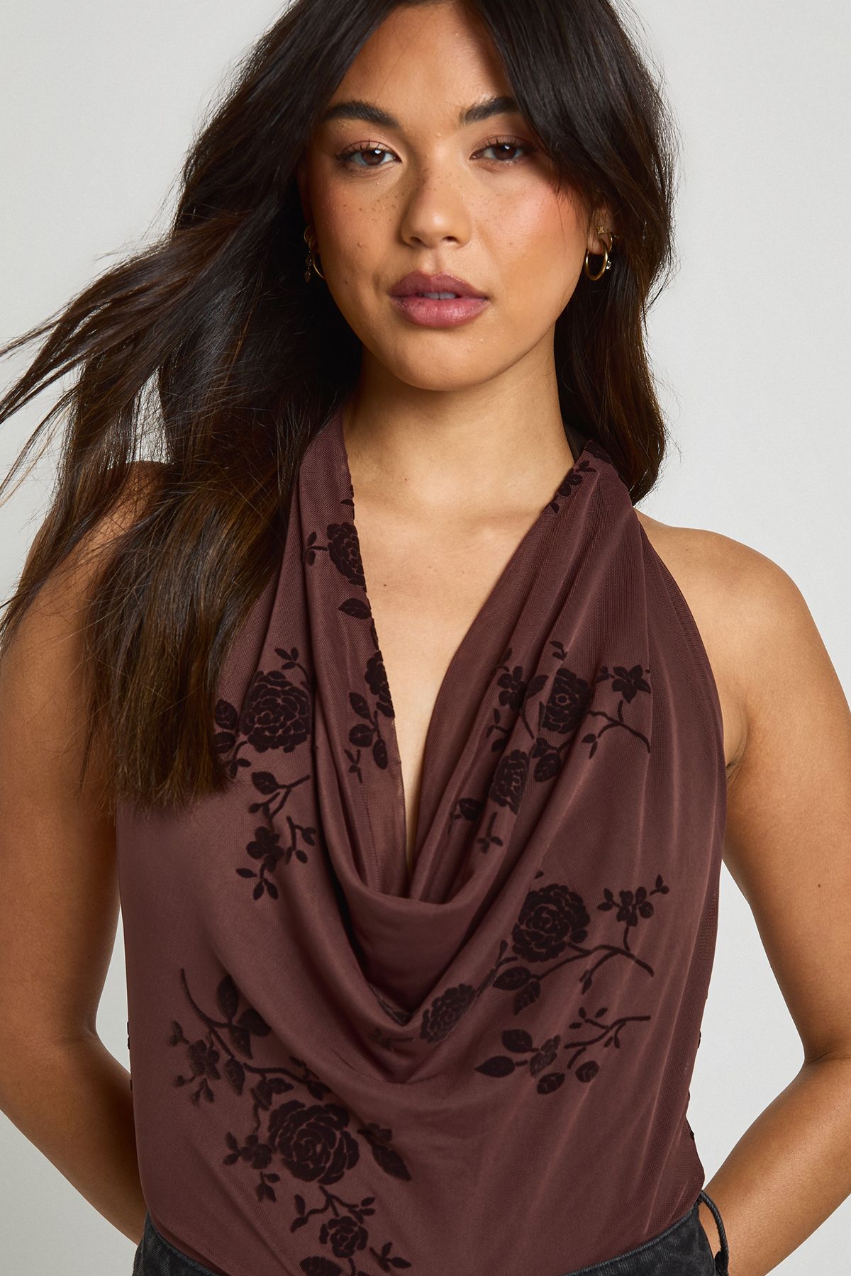 Floral Devoure Cowl Low Neck Sleeveless Bodysuit - Image 3