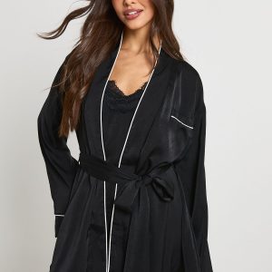 Bridal 'Bridesmaid' Satin Embroidered Short Robe