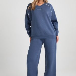 Ath Club Embroidered V Neck Piping Sweatshirt Tracksuit