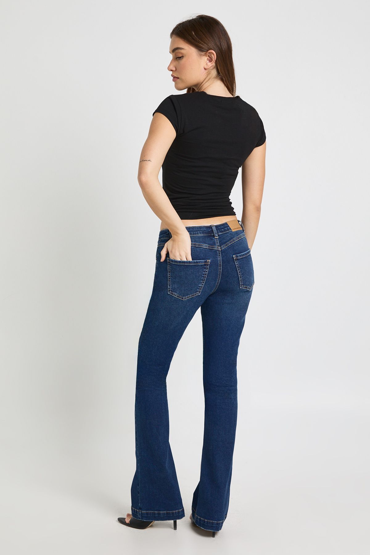 Low Waist Flared Jean - Image 2