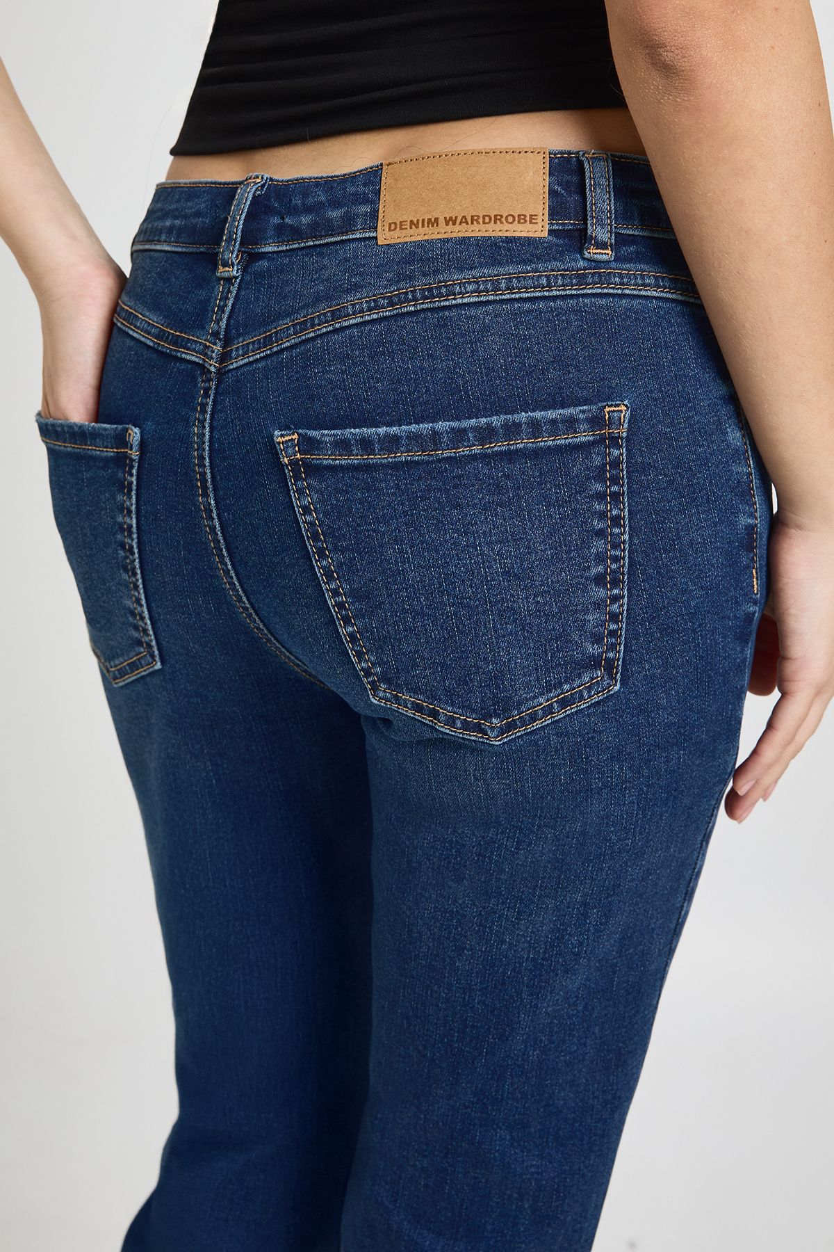 Low Waist Flared Jean - Image 4