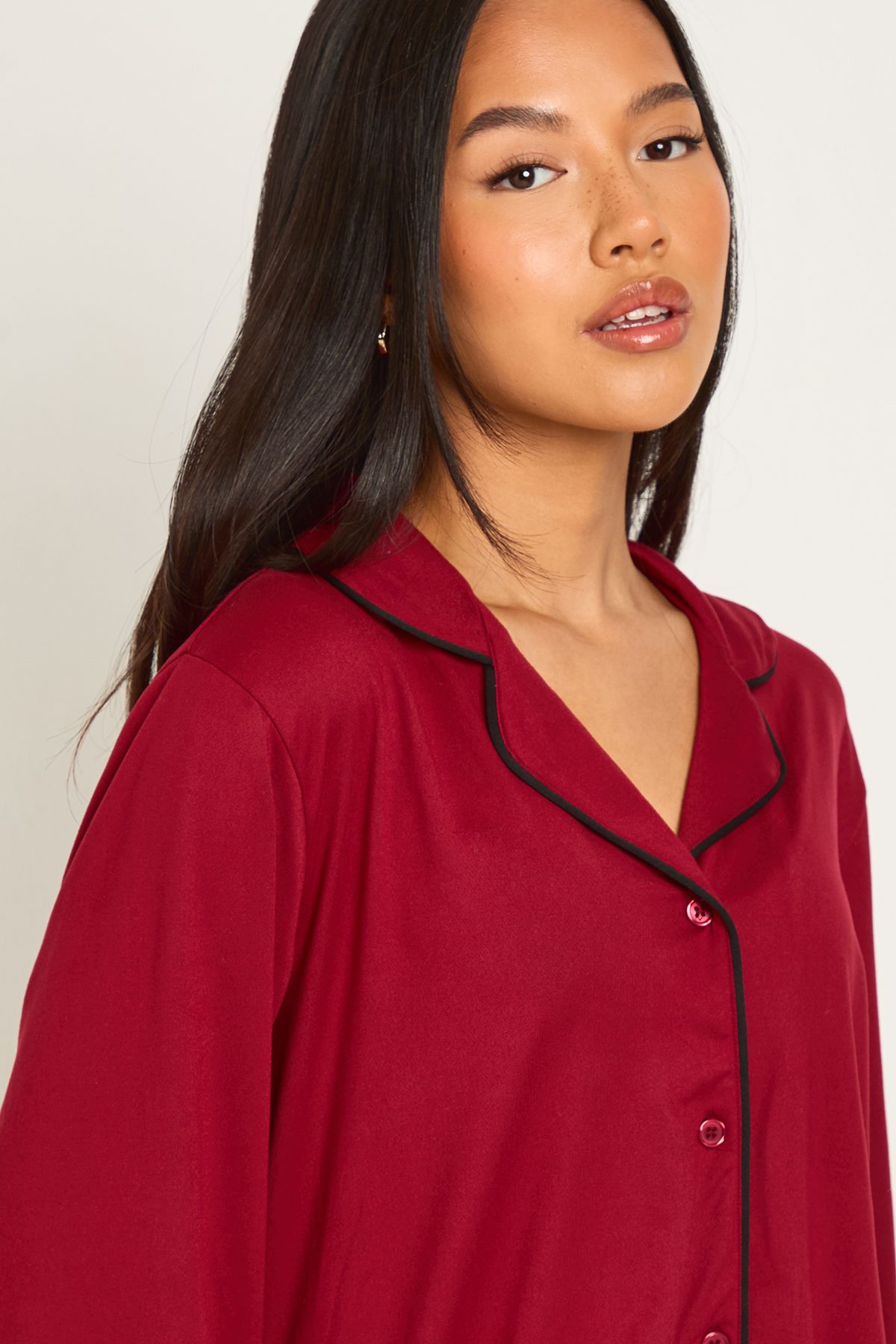Petite Piping Detail Long Sleeve Shirt & Trouser Pyjama Set - Image 4