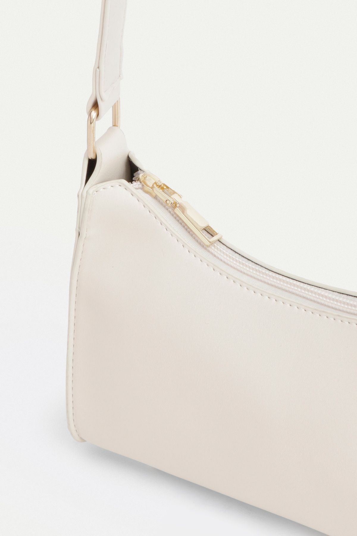 Ivory Shoulder Bag - Image 4