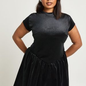Plus Velvet High Neck Skater Dresses