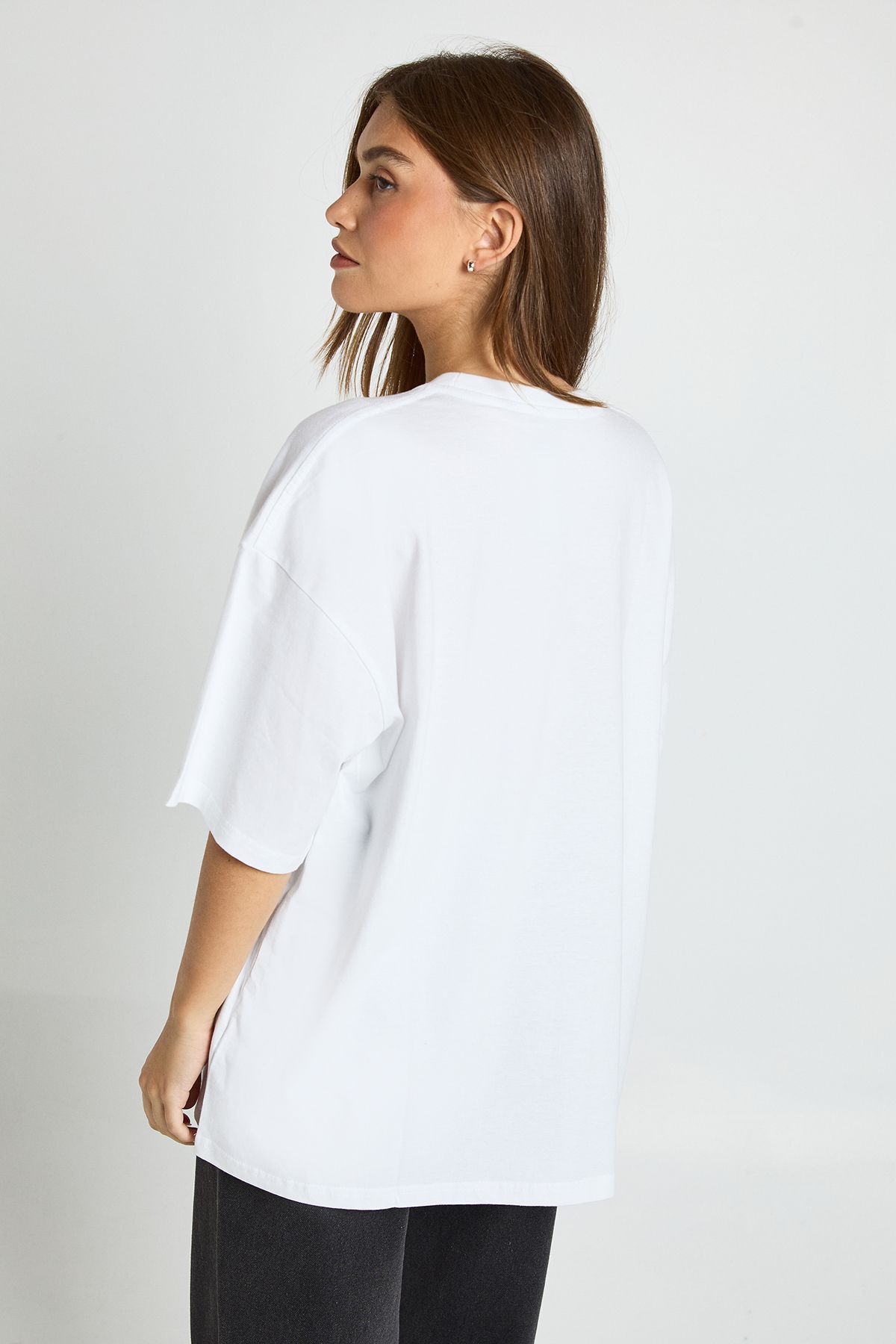 Floral Sketch Printed T-Shirt - Image 2