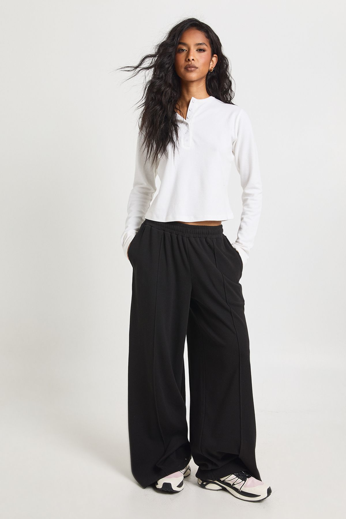 Rib Straight Leg Jogger - Image 3