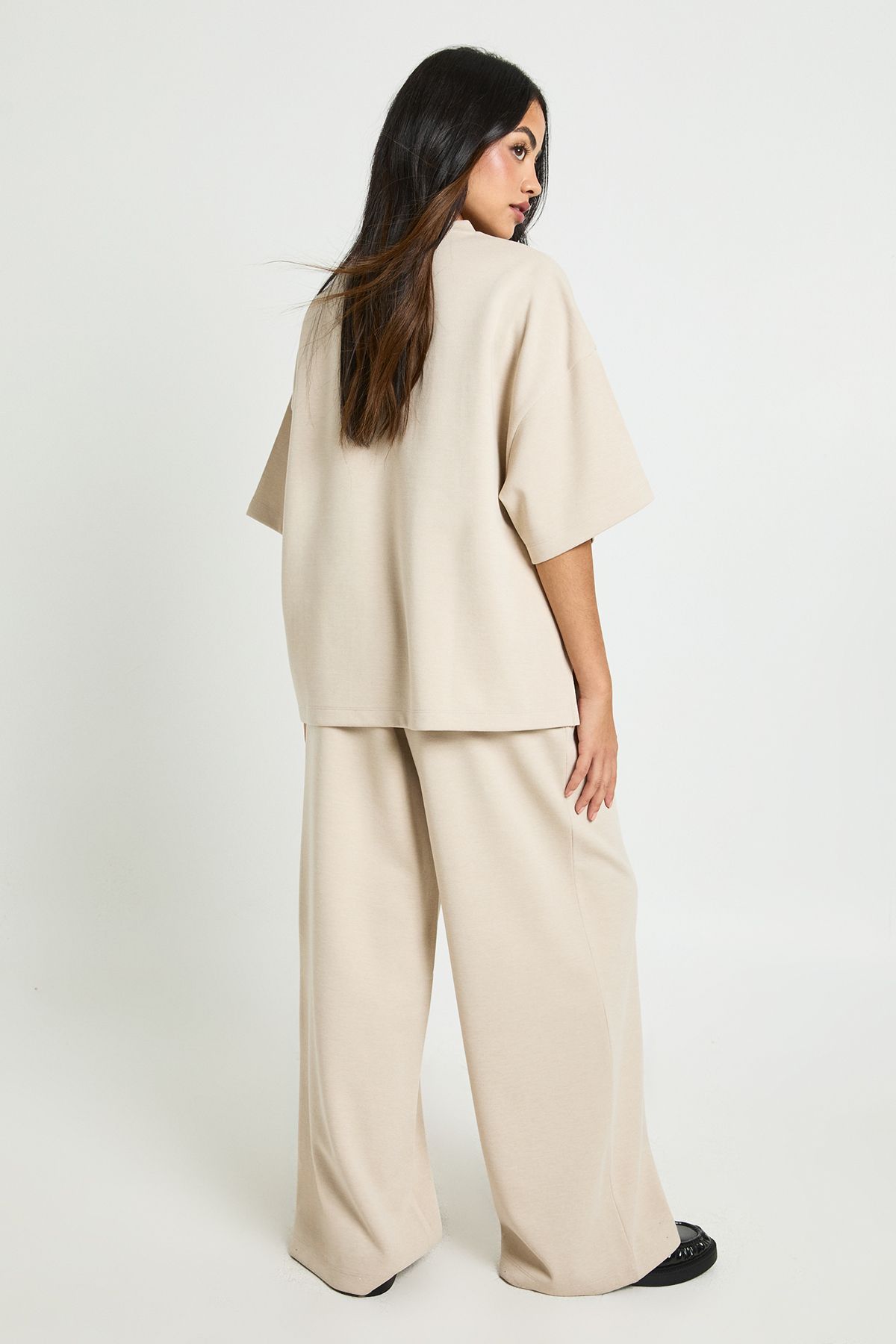 Oversized Interlock T-shirt Tracksuit - Image 2