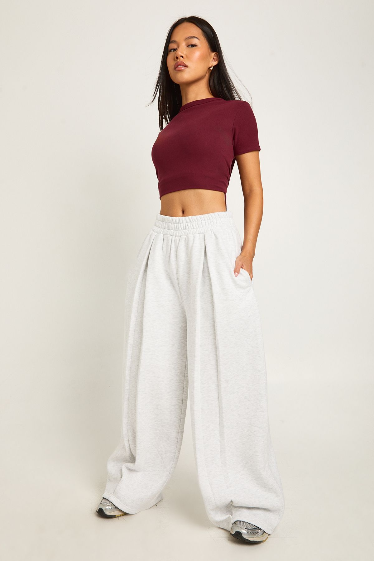 Petite High Waist Pleat Detail Straight Leg Jogger - Image 3