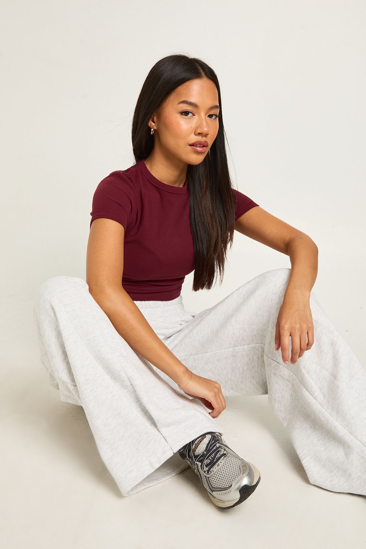 Petite High Waist Pleat Detail Straight Leg Jogger - Image 4