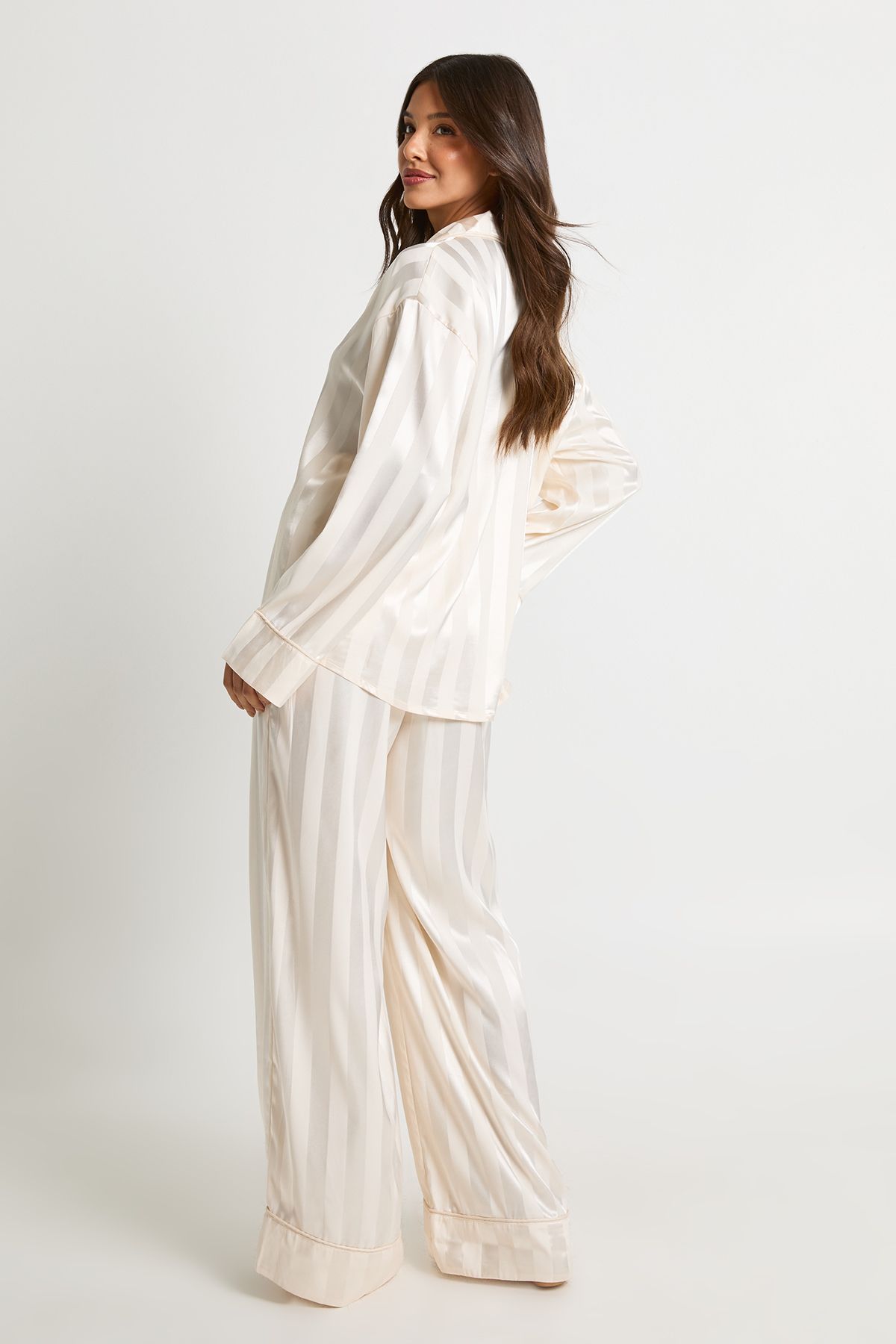 Jacquard Satin Oversized Long Sleeve Shirt & Trouser Pyjama Set - Image 2
