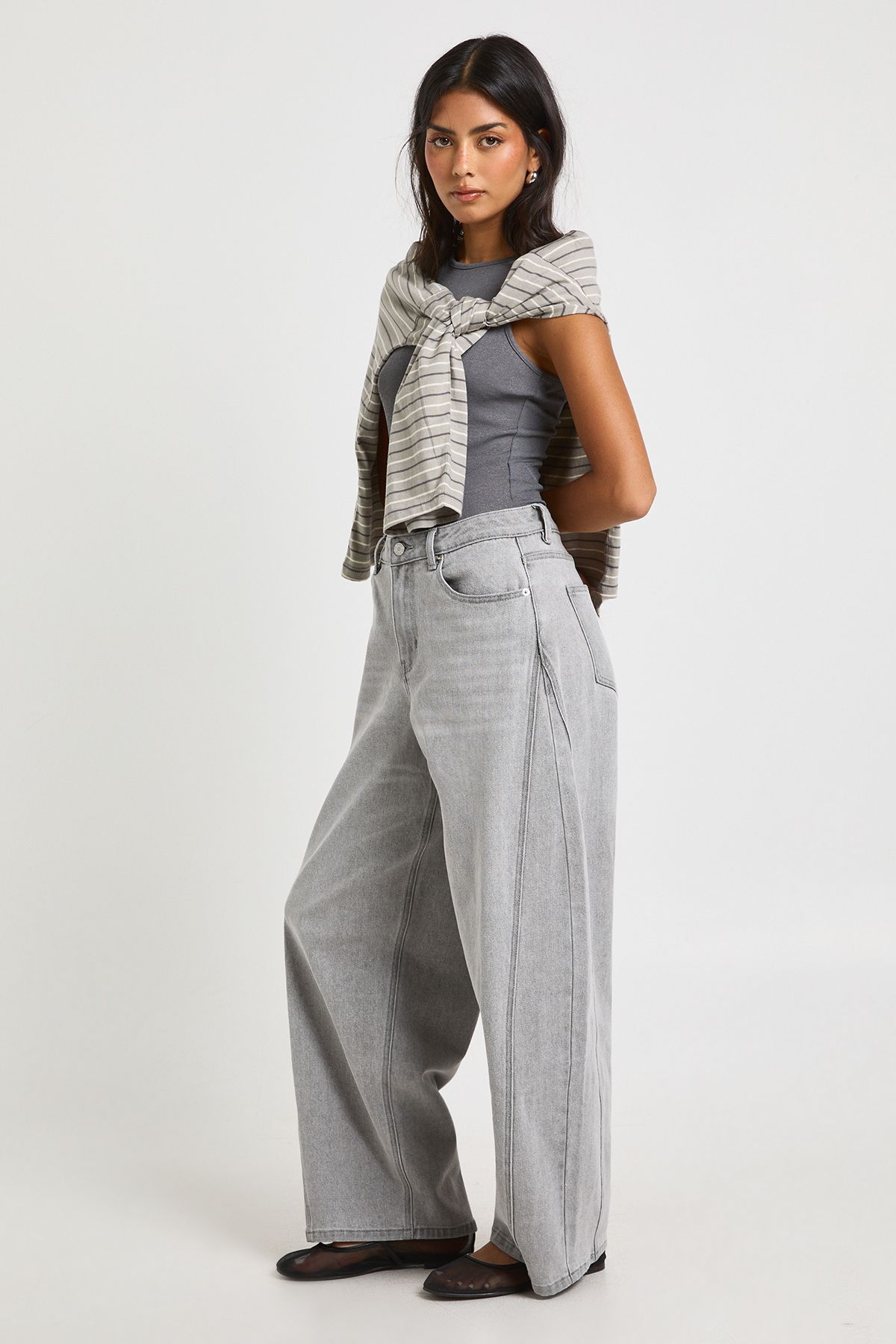 The Mid Waist Barrel Jean