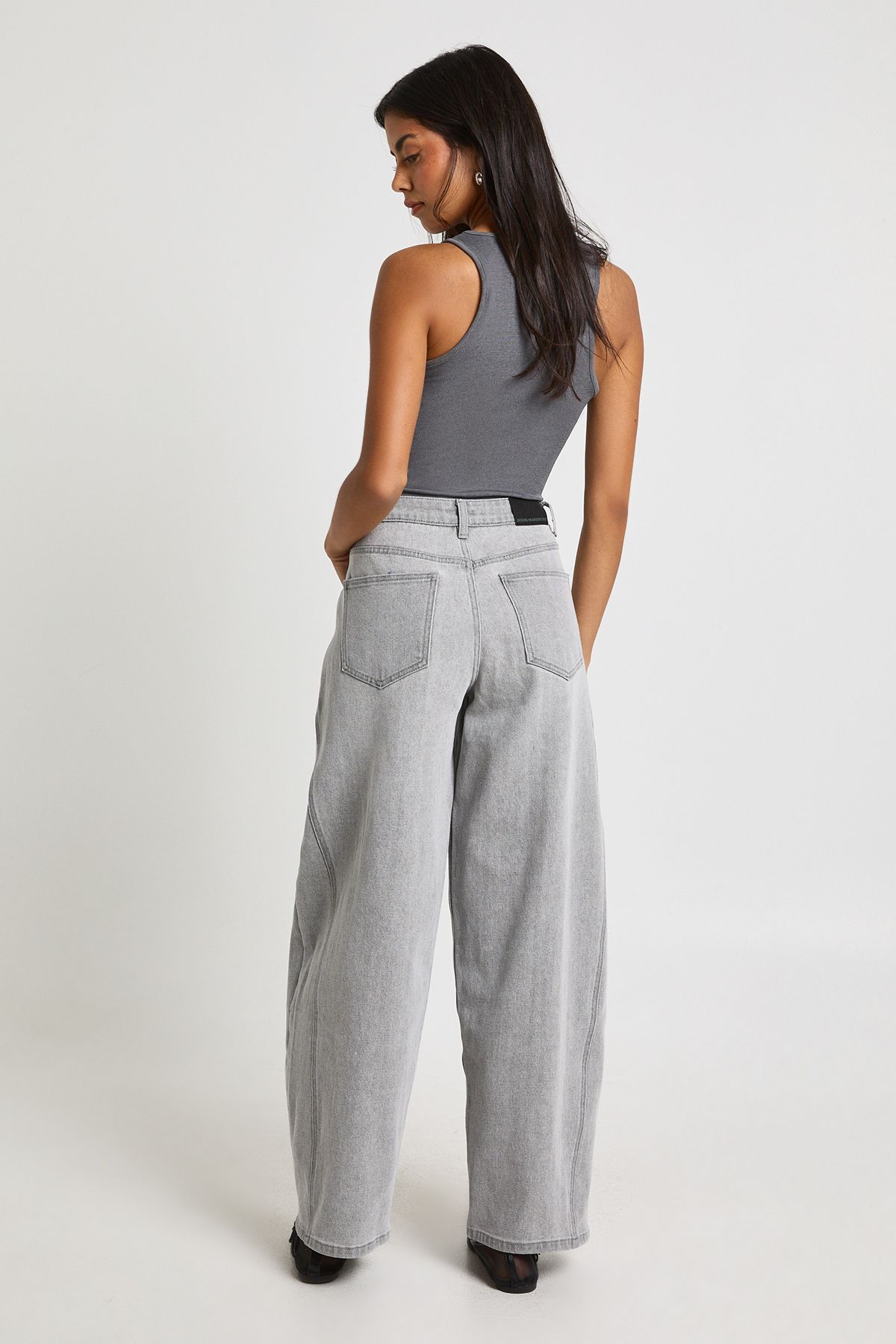 The Mid Waist Barrel Jean - Image 2