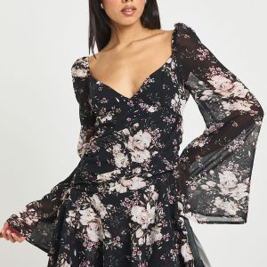 Floral Ruched Sweetheart Pleated Skater Dress