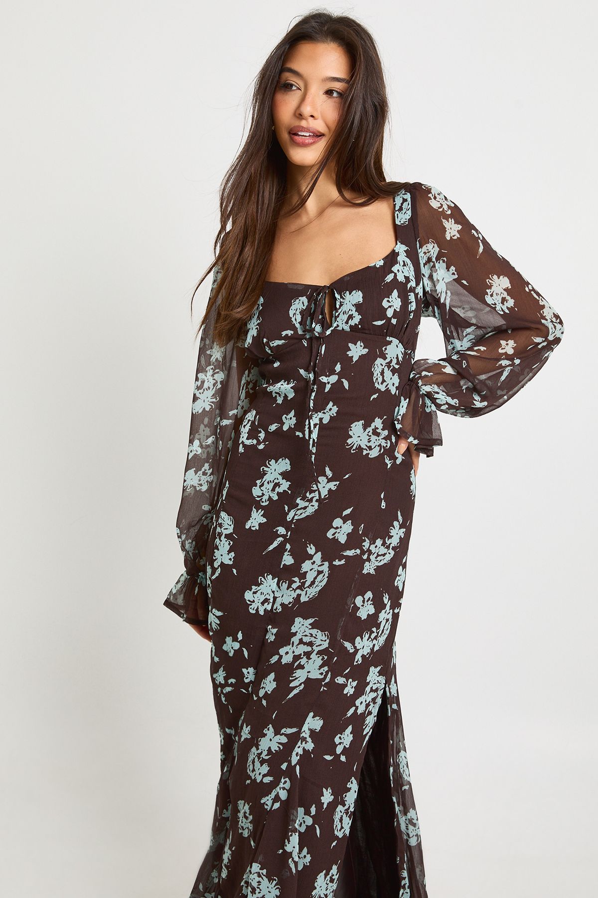 Floral Crinkle Chiffon Milkmaid Maxi Dress - Image 3