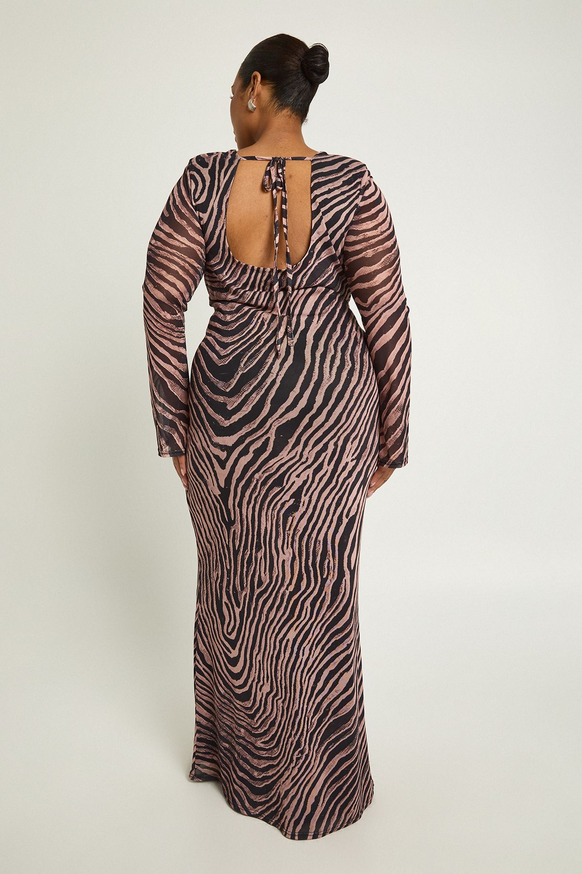 Plus Zebra Shoulder Pad Midaxi Dress - Image 2