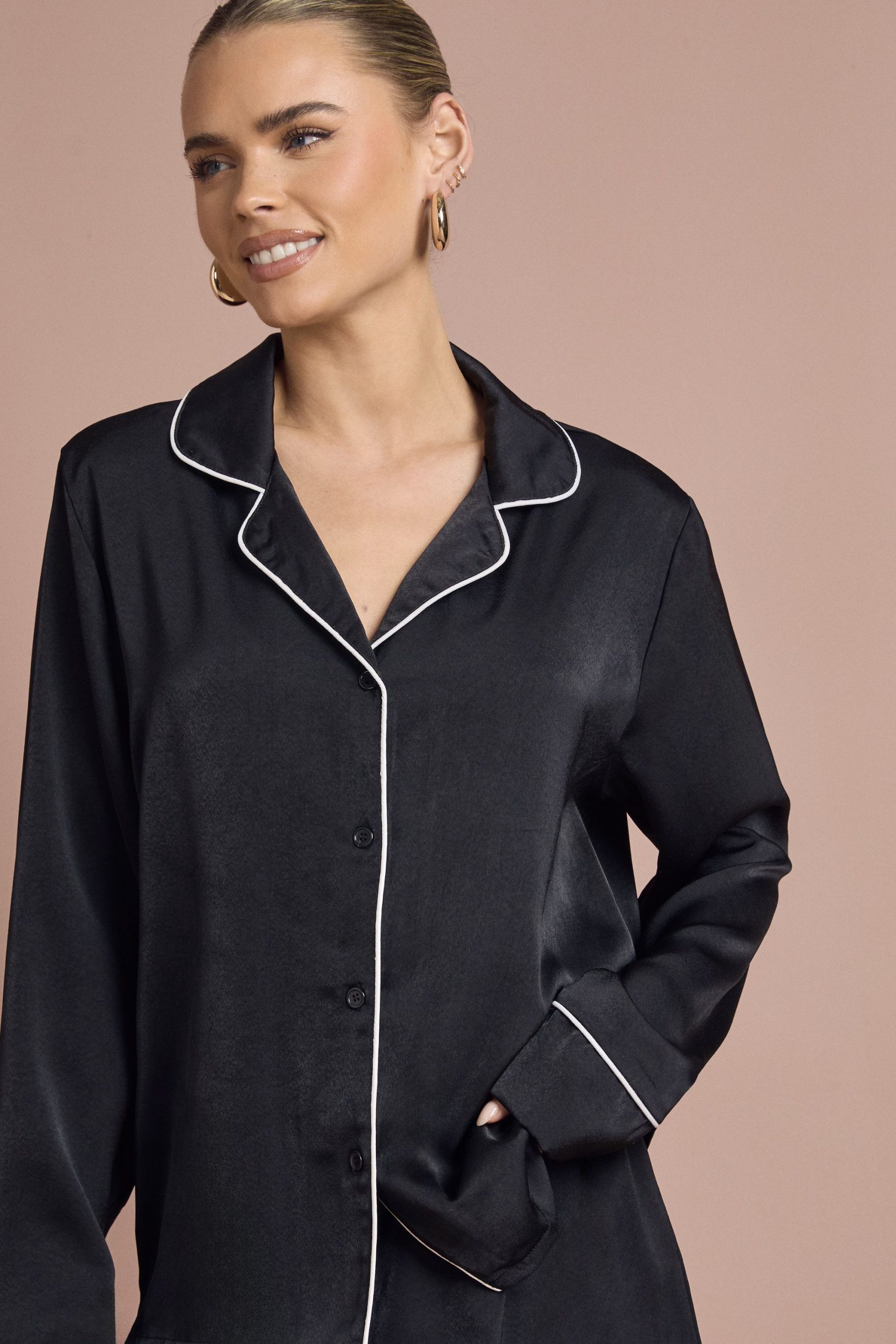 Satin Piping Detail Long Sleeve Shirt & Shorts Pyjama Set - Image 4