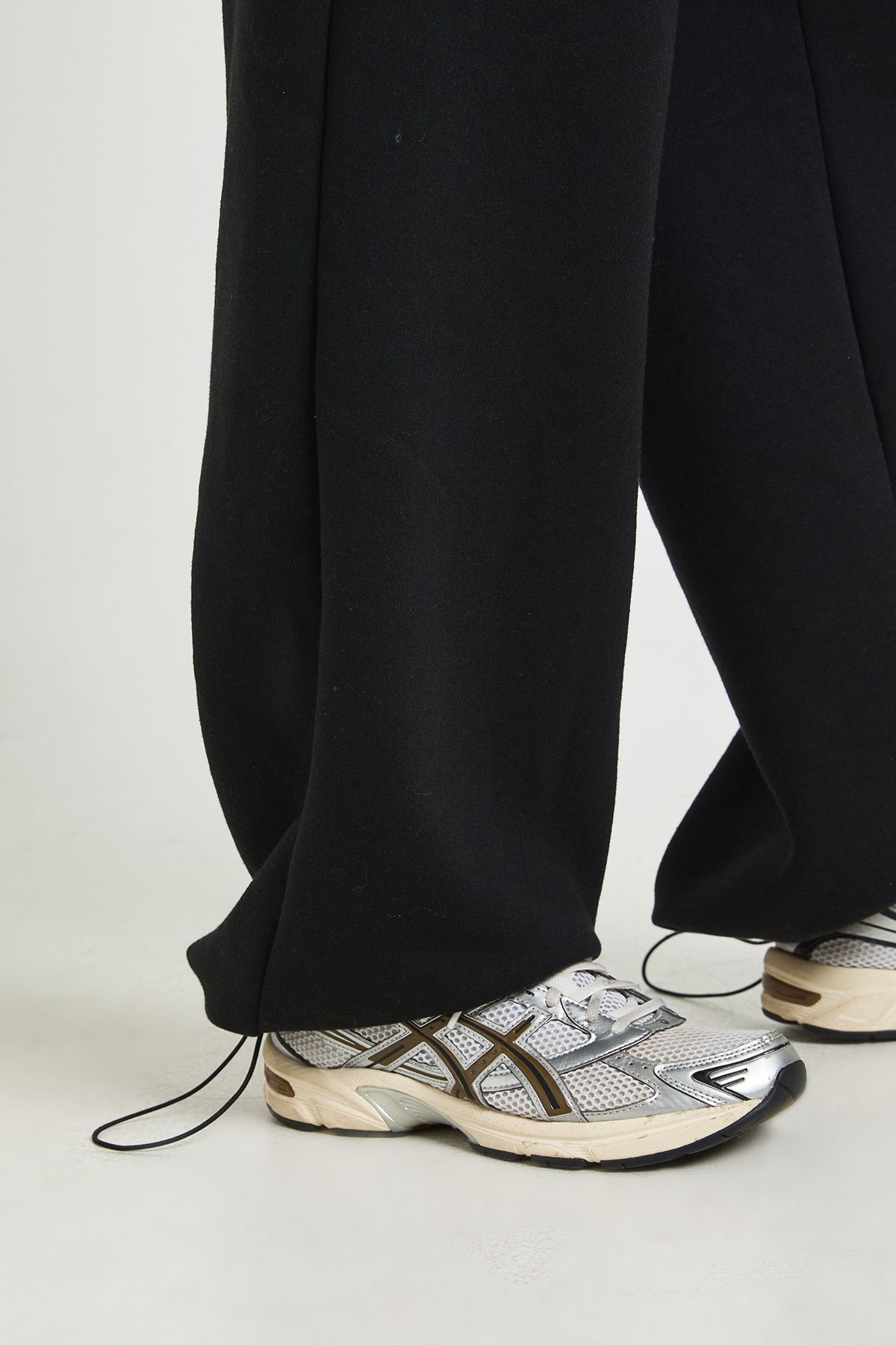 Plus Adjustable Toggle Wide Leg Jogger - Image 4