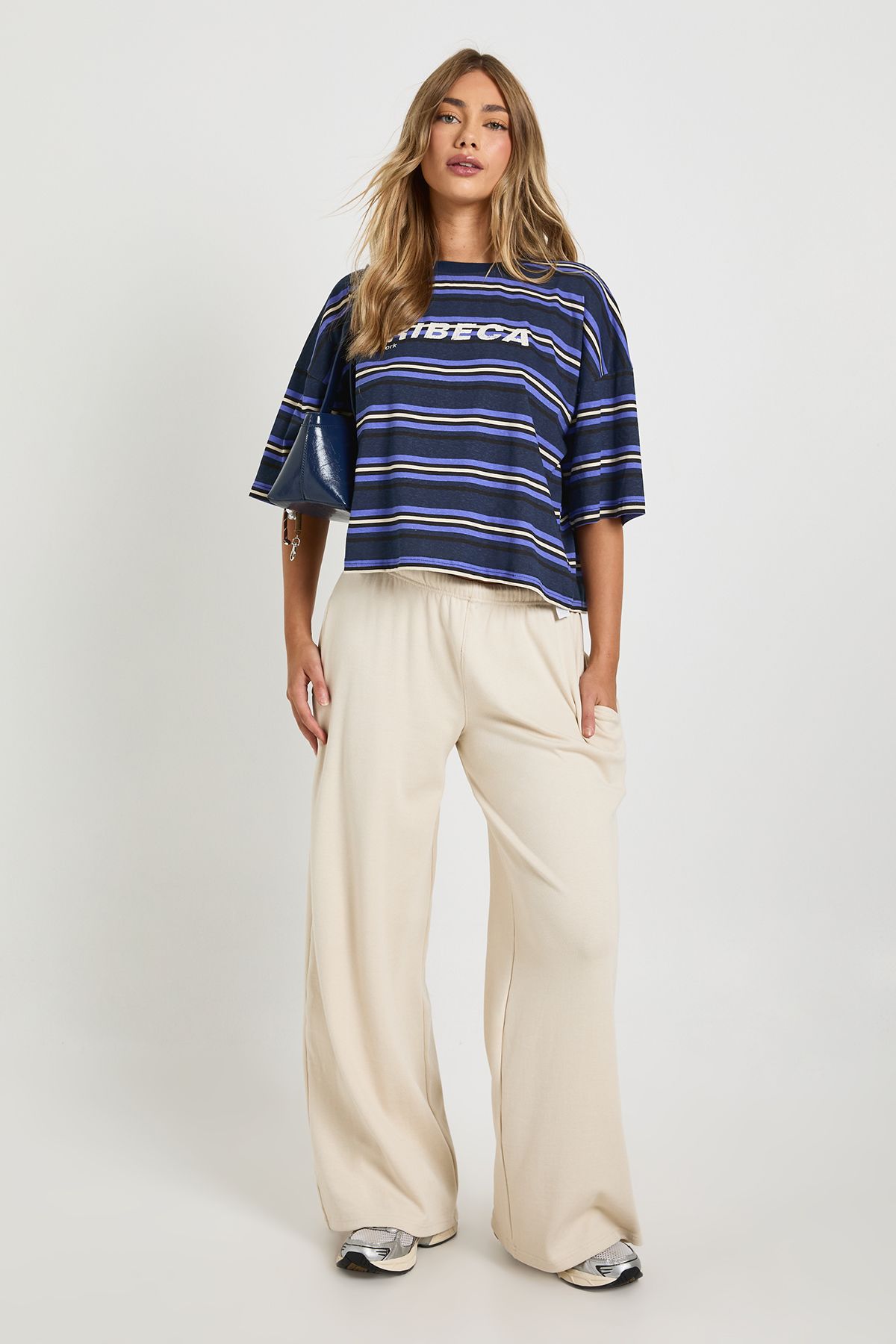 Striped Printed Boxy Tshirt - Image 3