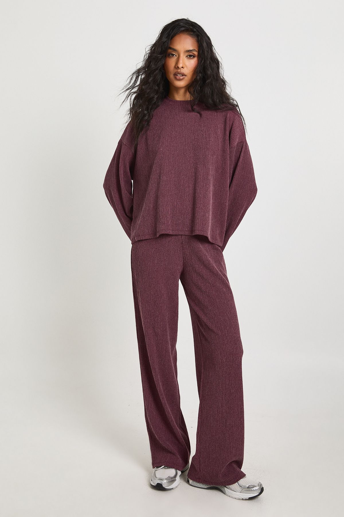 Textured Drawstring Waist Wide Leg Trouser - Image 3
