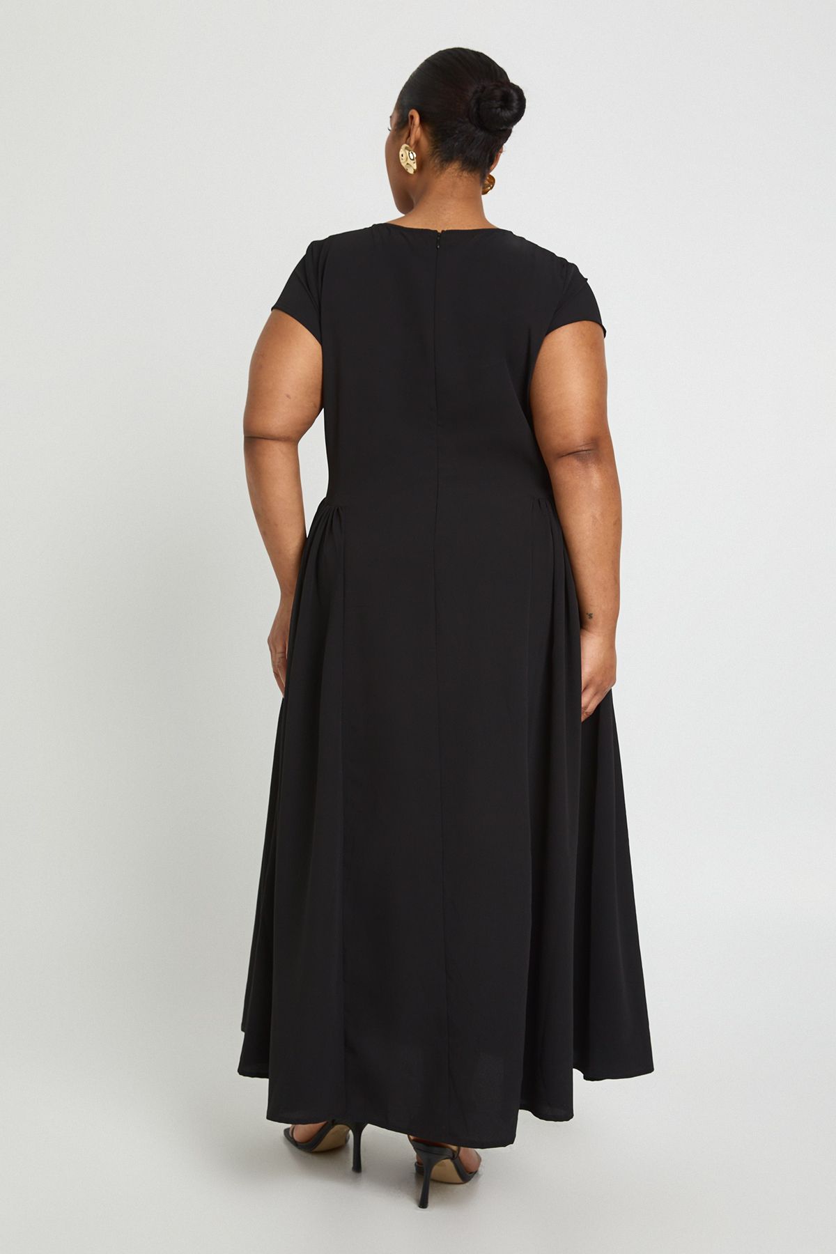 Plus Textured Volume Skirt Midaxi Dress - Image 2