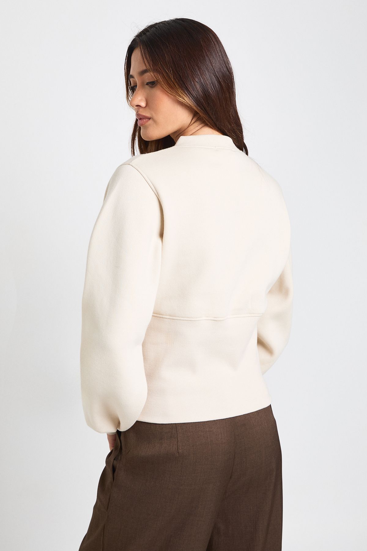 Balloon Sleeve Cinched Waist Popper Sweatshirt - Image 2