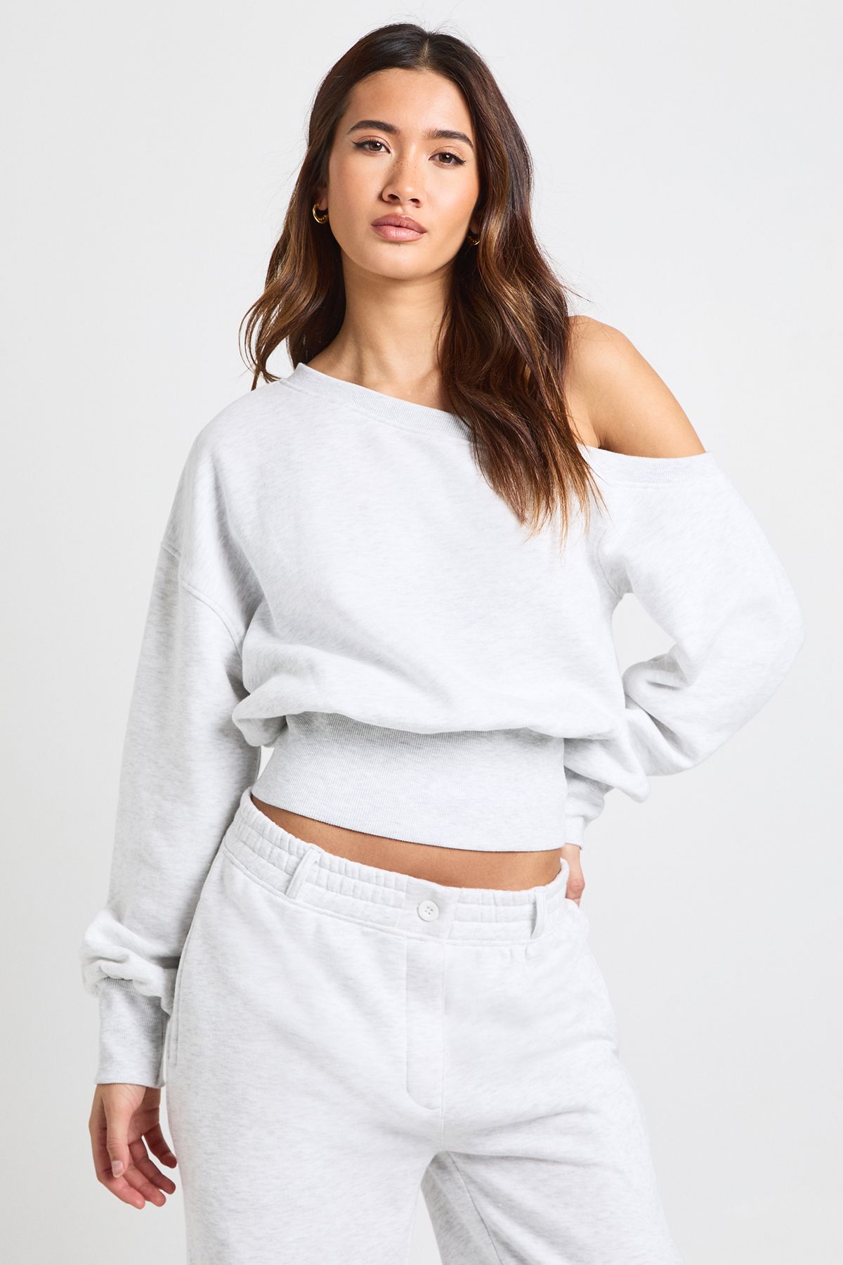 Off Shoulder Cinched Waist Sweatshirt - Image 3