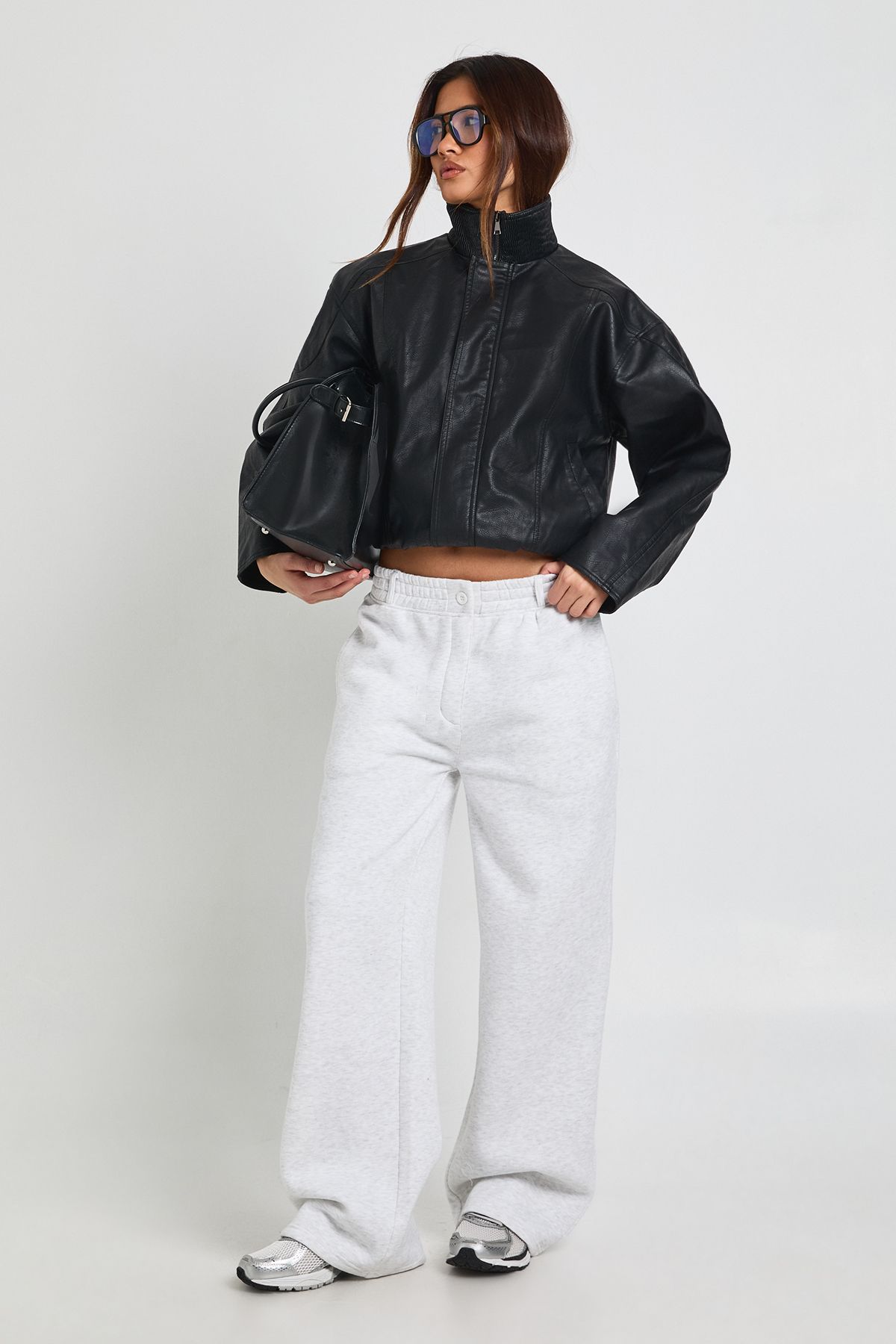 Tailored Waistband Straight Leg Jogger