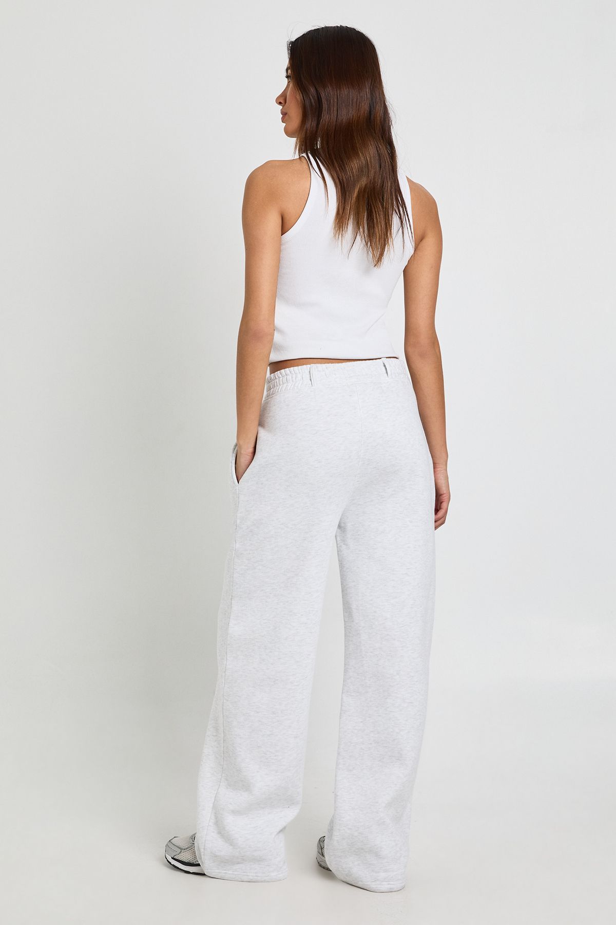 Tailored Waistband Straight Leg Jogger - Image 2