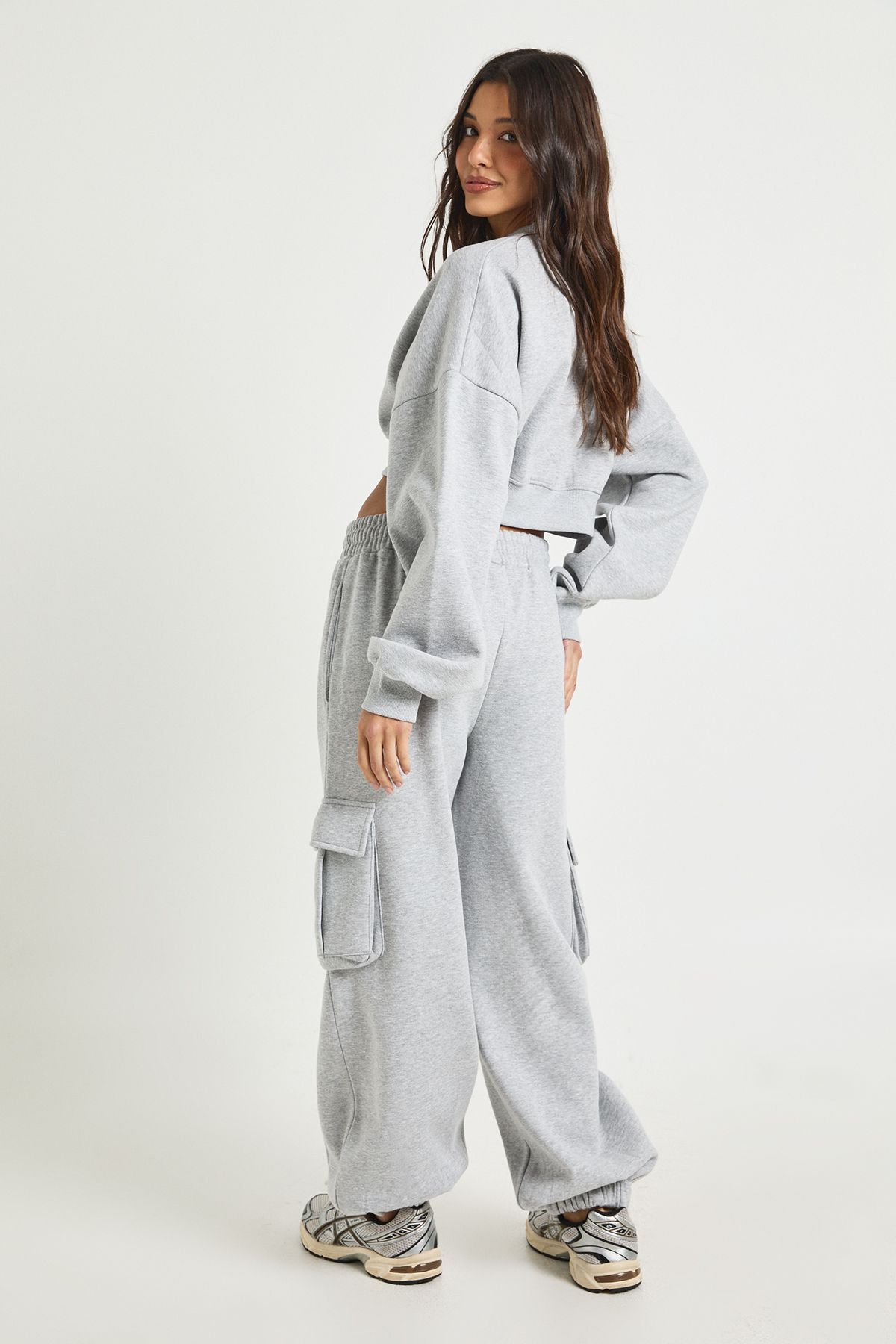 Boxy Sweatshirt Cargo Jogger Tracksuit - Image 2