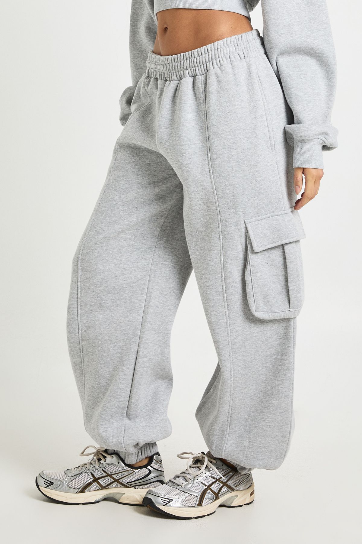 Boxy Sweatshirt Cargo Jogger Tracksuit - Image 3