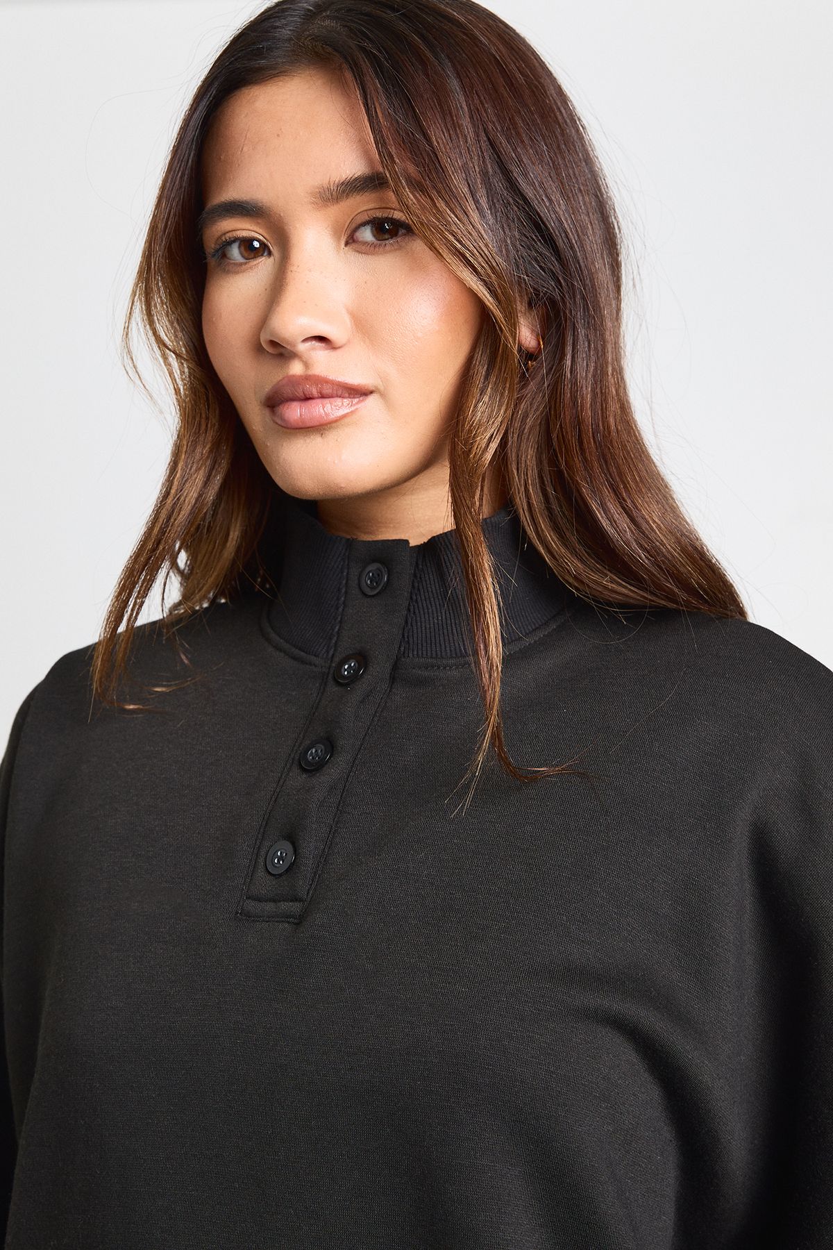 Funnel Neck Henley Sweatshirt - Image 4