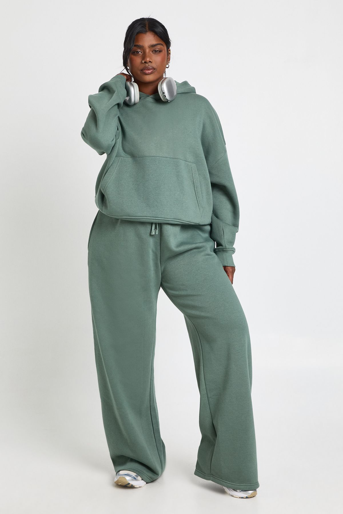 Plus Wide Leg Joggers - Image 3