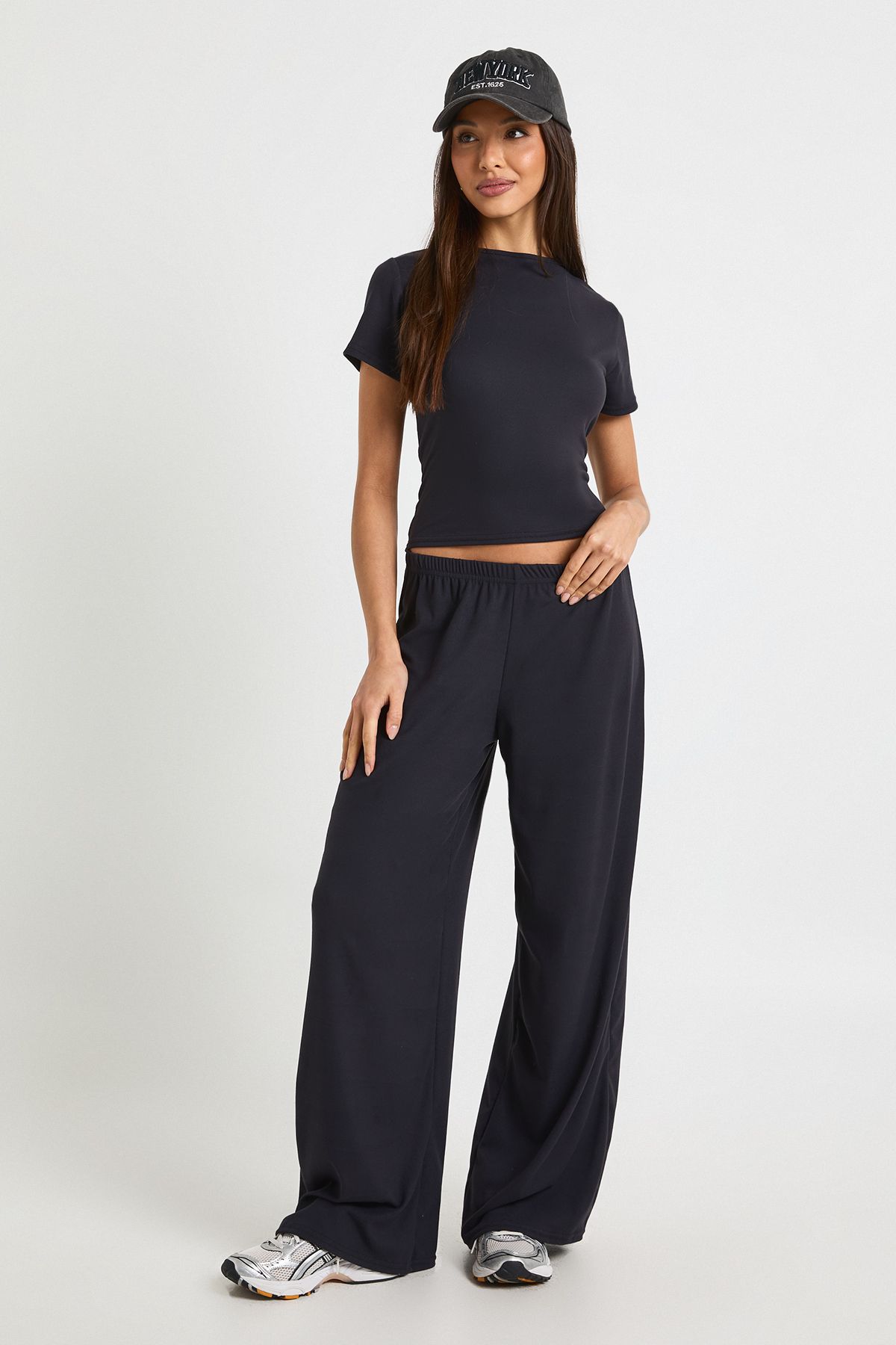 Ultra Soft Wide Leg Trouser