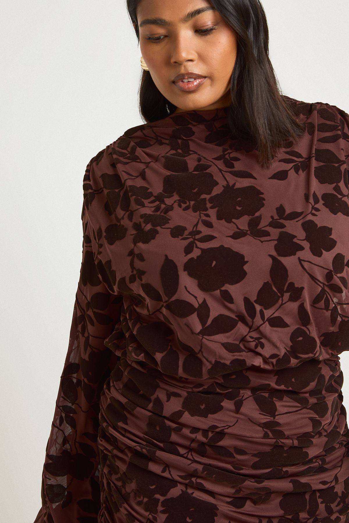 Plus Devore Ruched Bodycon Dress - Image 4