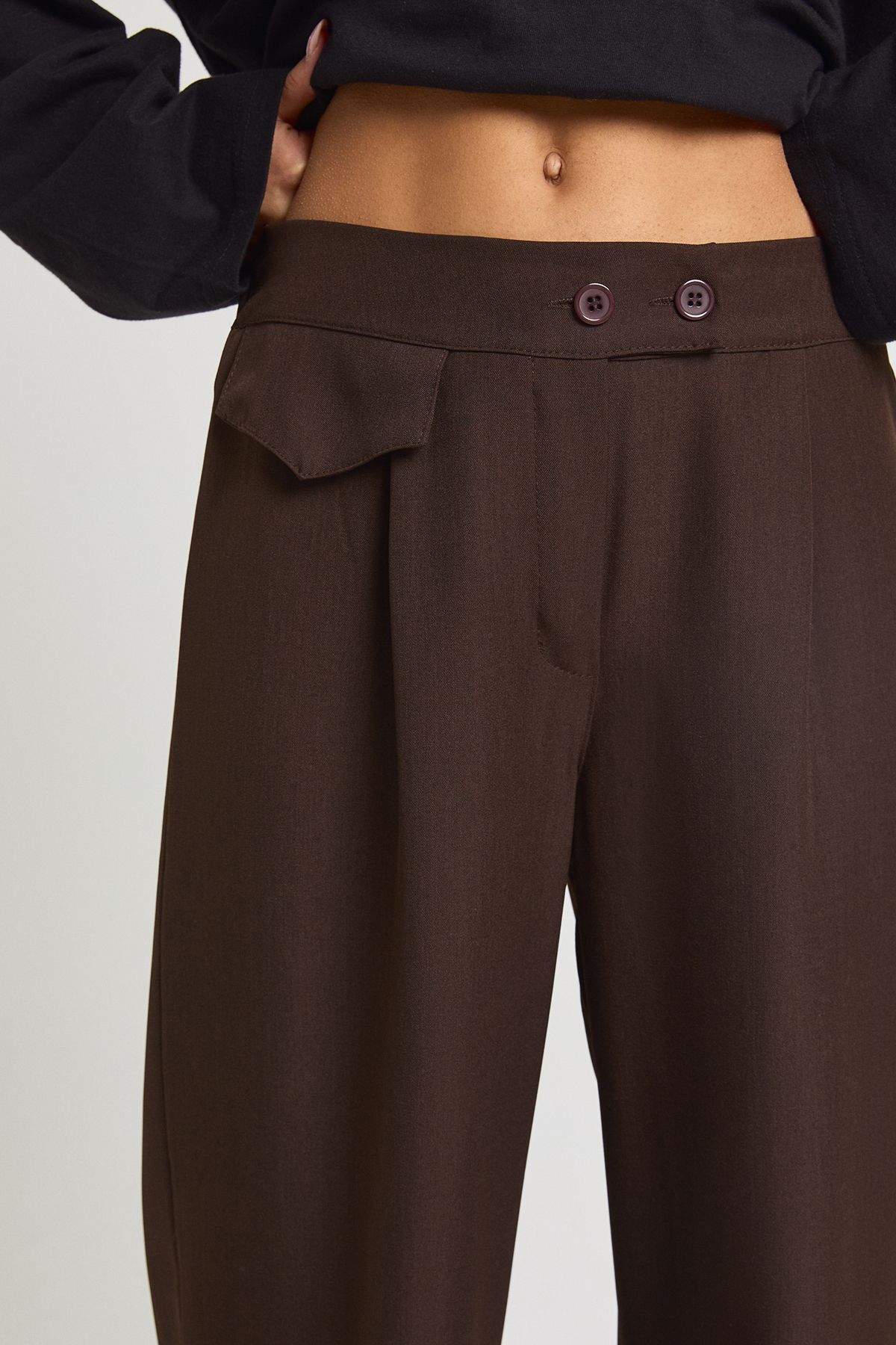 Woven Pocket Detail Wide Leg Trouser - Image 4