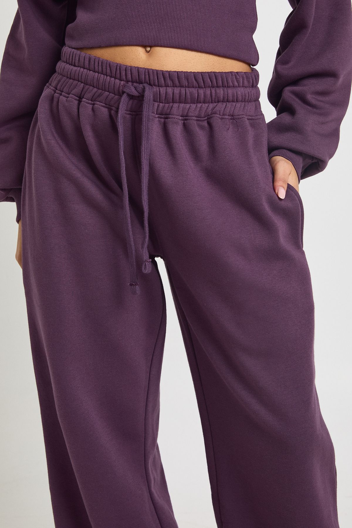 Deep Hem Henley Sweatshirt Tracksuit - Image 4