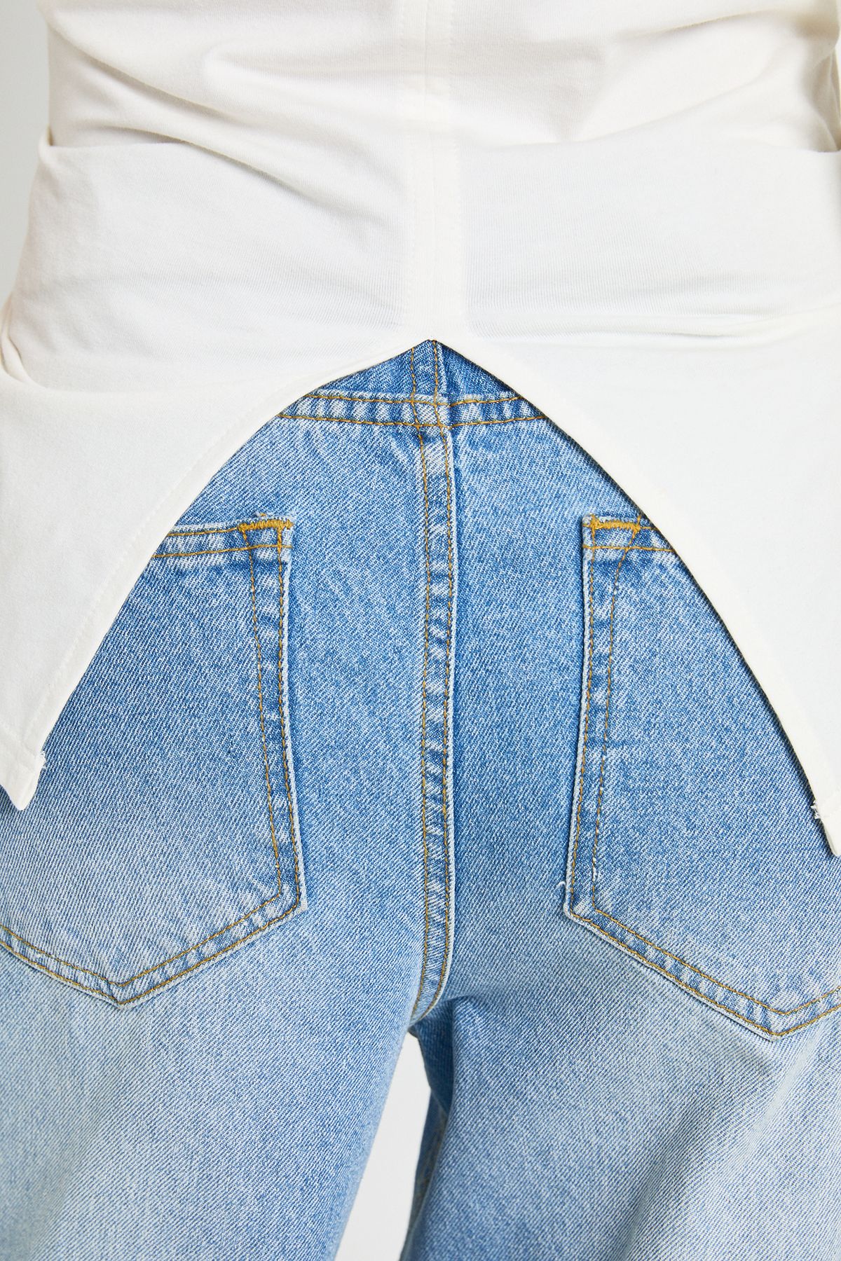 Cinched Waist Half Sleeve T-Shirt - Image 4