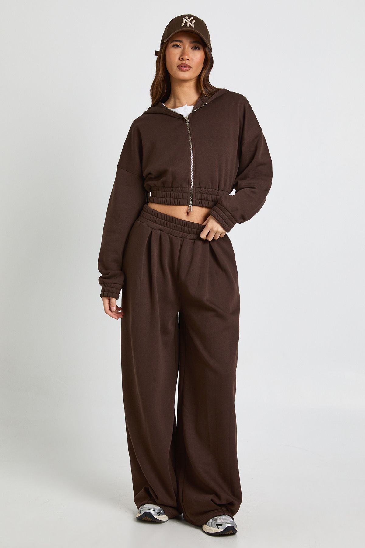 High Waist Pleat Detail Straight Leg Jogger