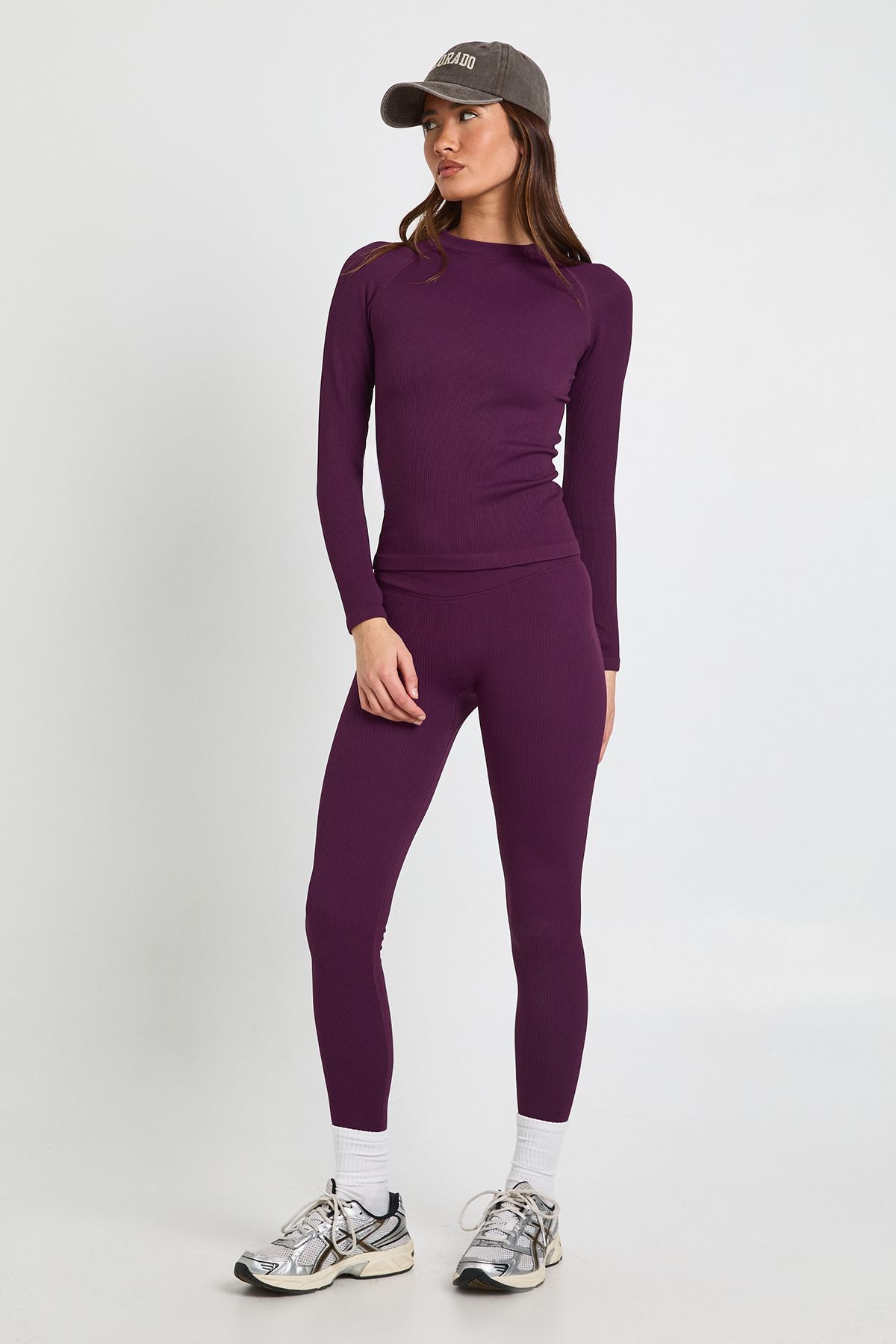 Contour Ribbed Seamless Long Sleeve Active Top - Image 3