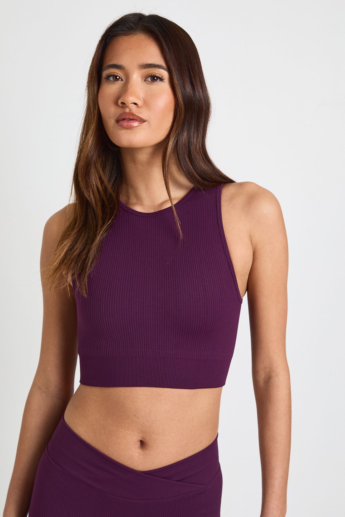 Contour Ribbed Padded Seamless Racer Back Active Top