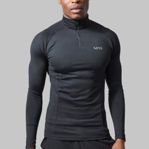 Man Active Gym Raglan Muscle Fit 1/4 Zip Top
